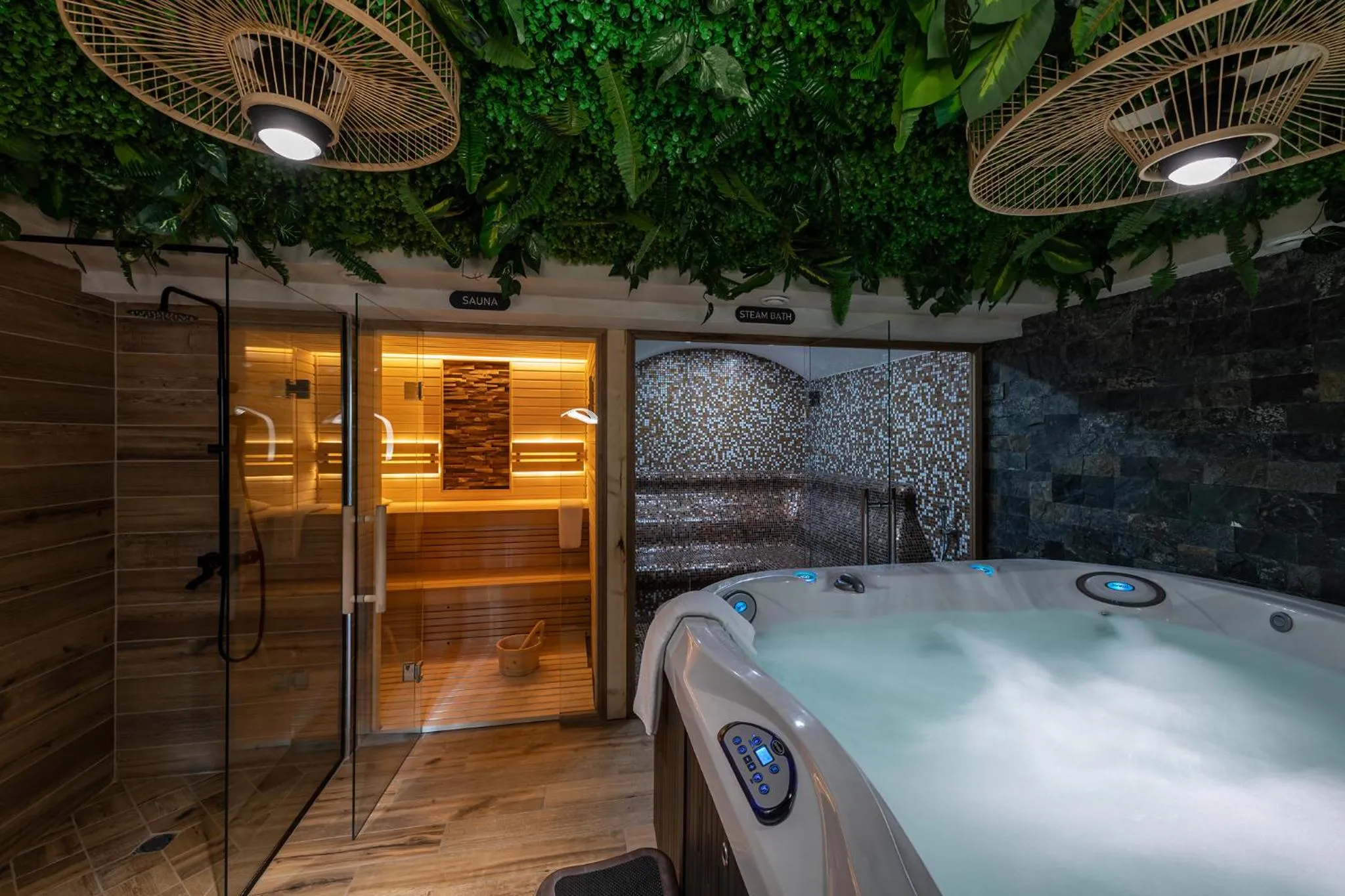 Spa and wellness centre/facilities in Utopia Forest