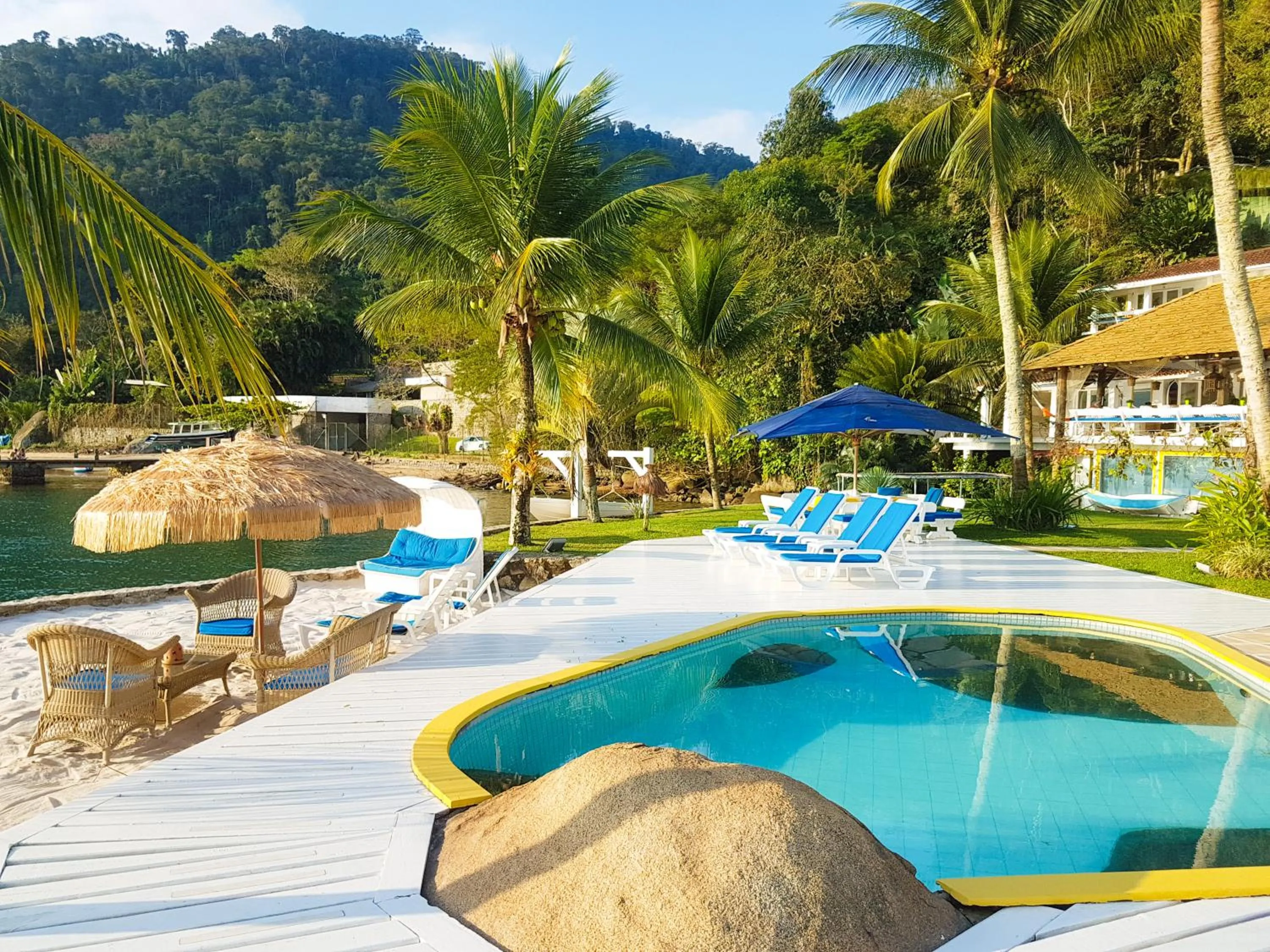 Pool view in Pousada Mestre Augusto