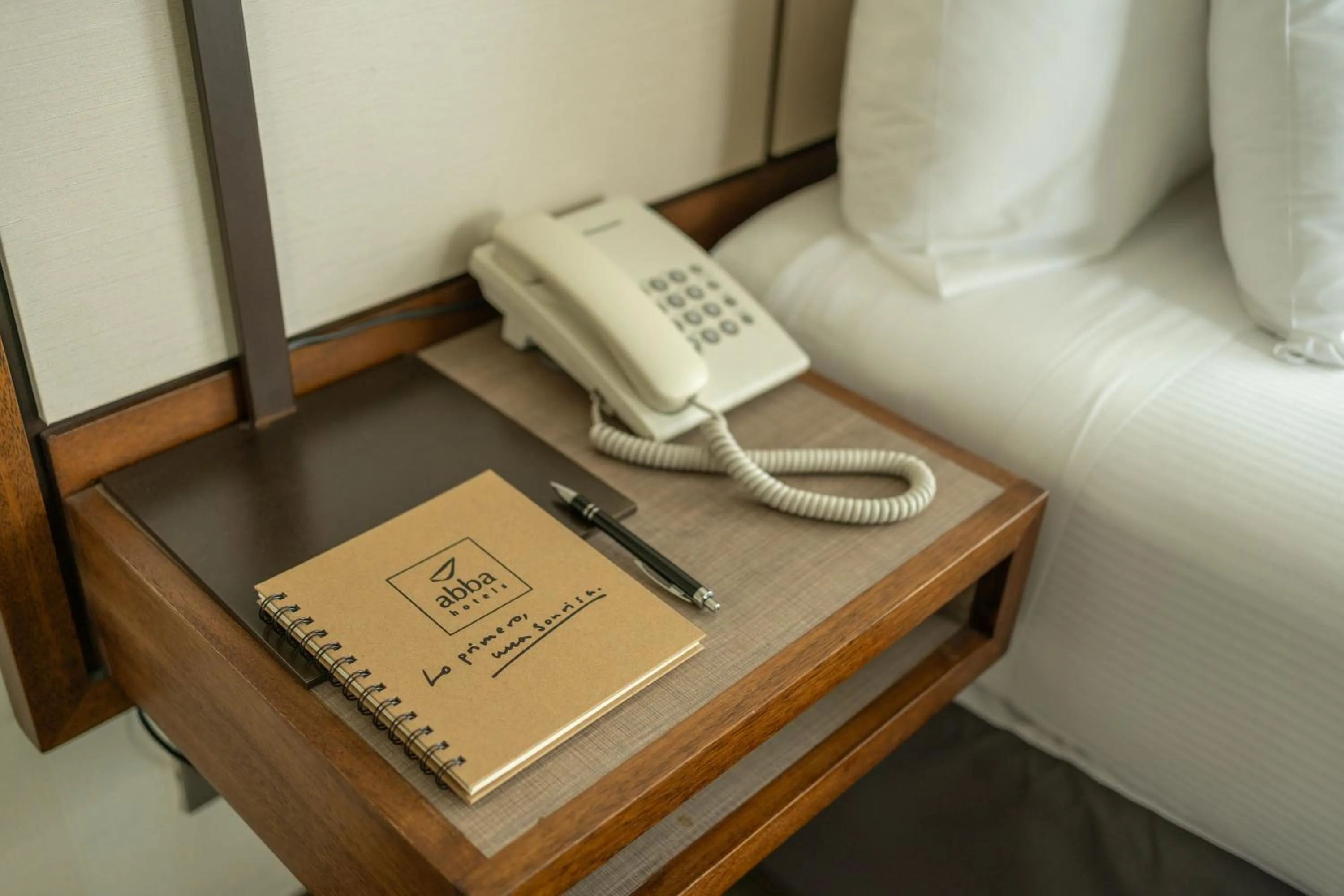 Decorative detail, Bed in abba Presidente Suites Santiago