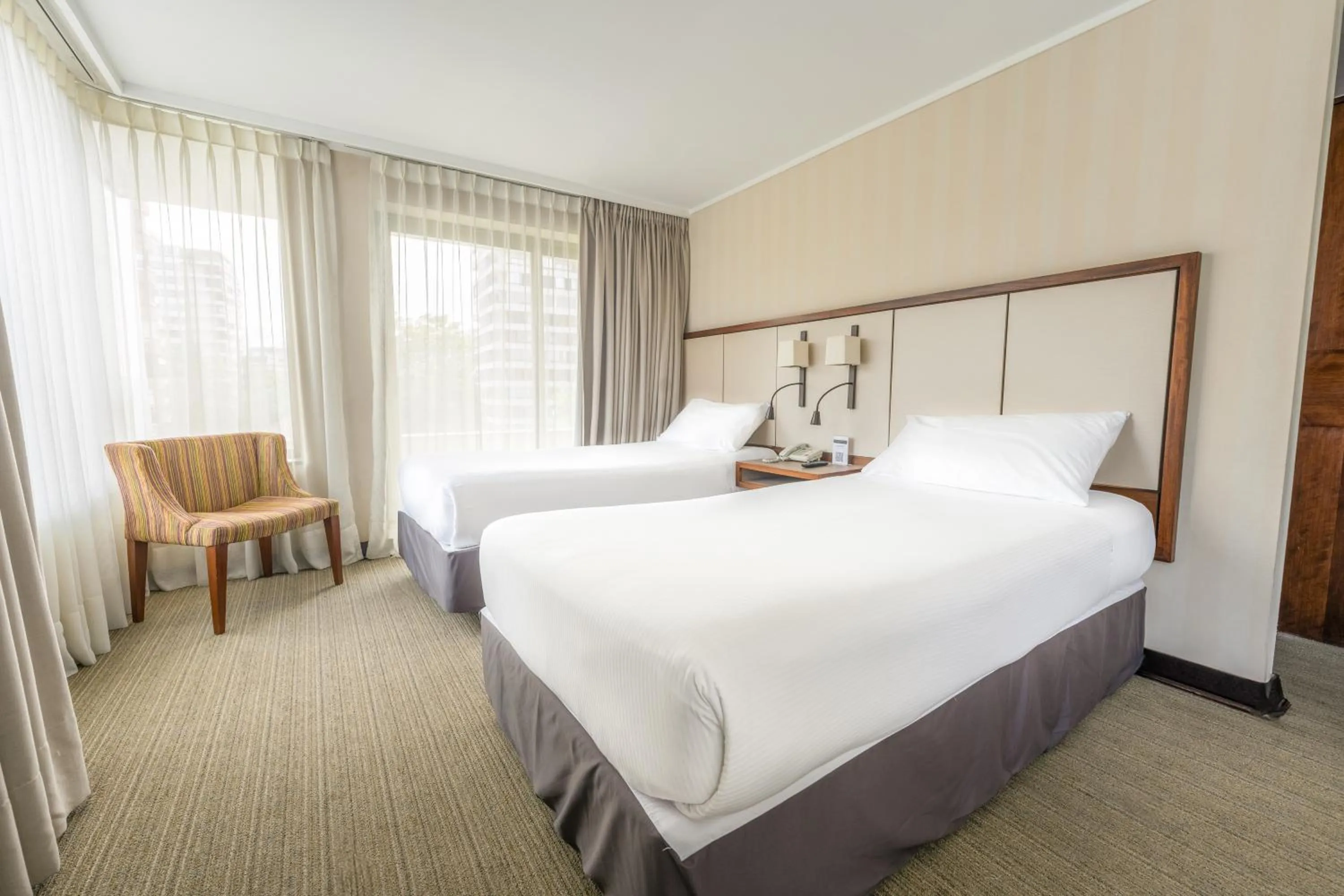 Bedroom, Bed in abba Presidente Suites Santiago