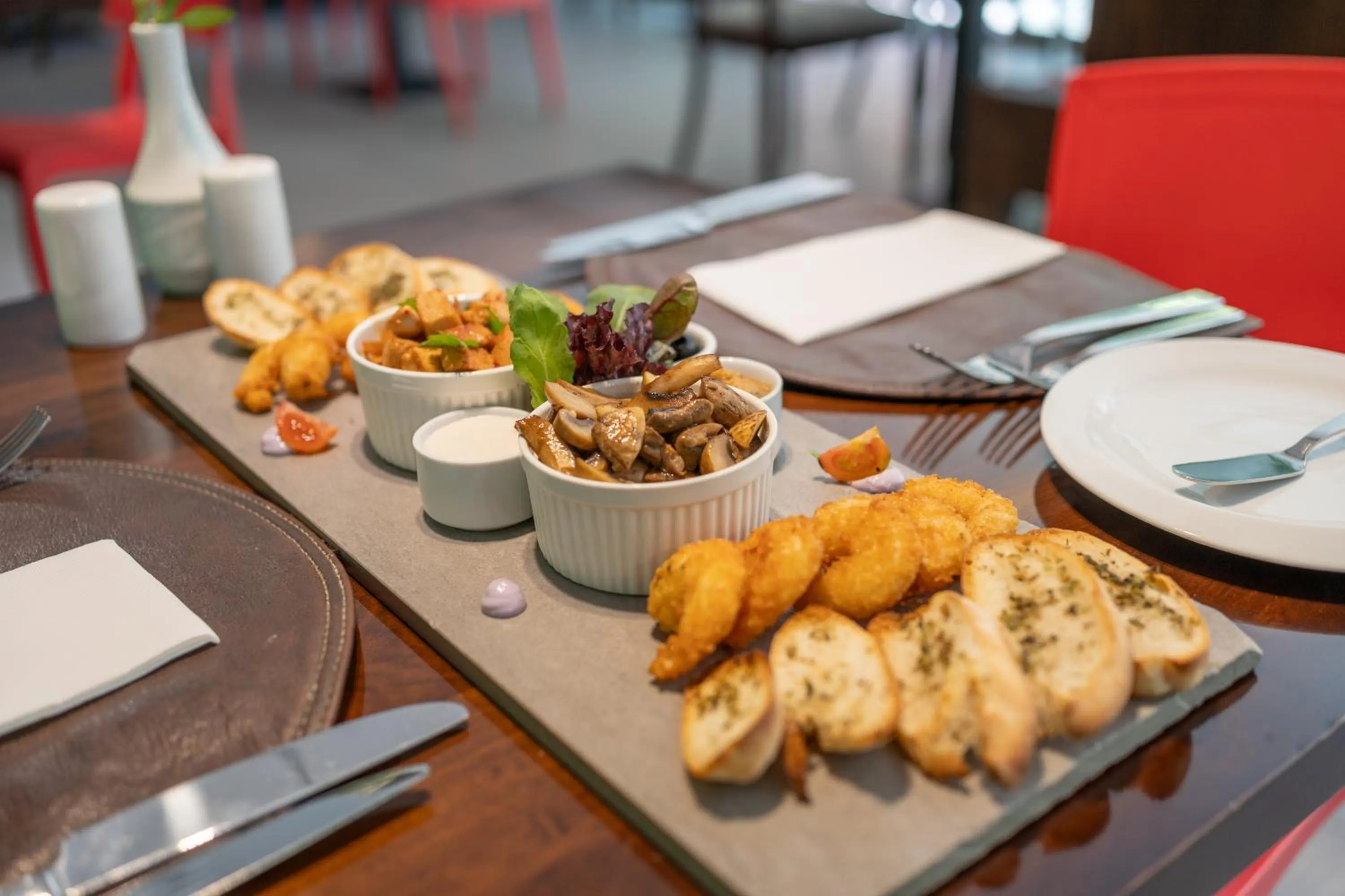 Restaurant/places to eat in abba Presidente Suites Santiago