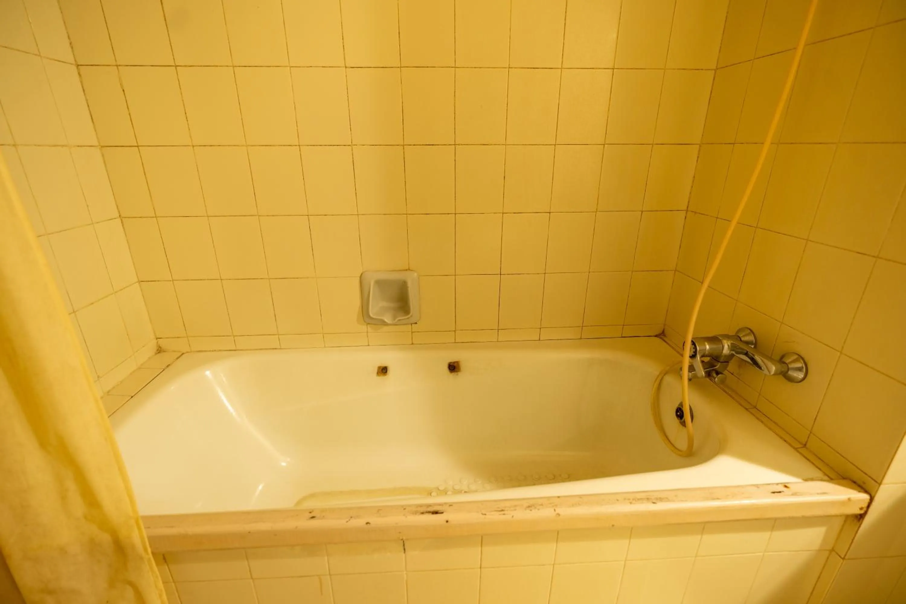 Hot Tub in Mystic Homes Hotel