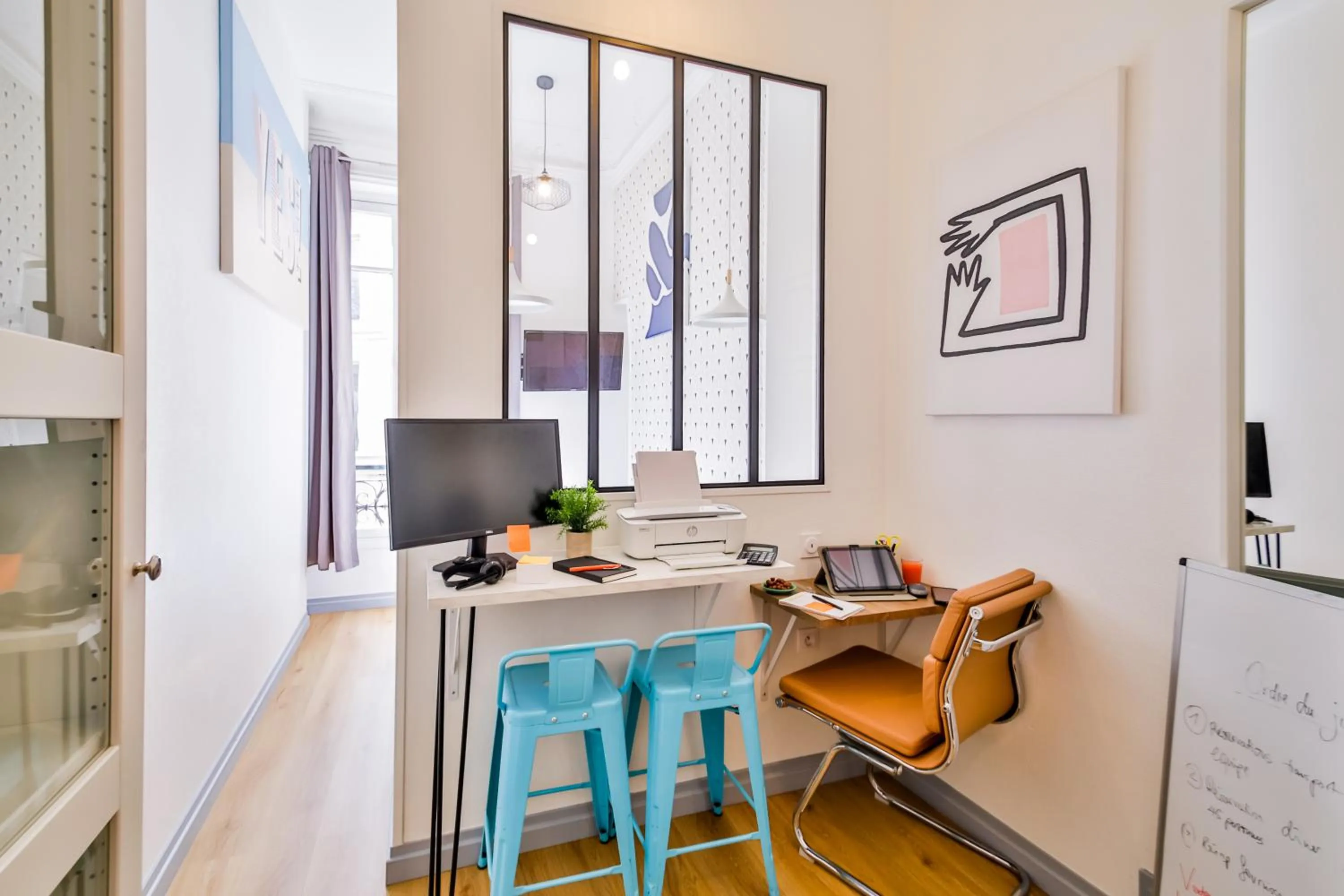 Seating area in WS Haussmann - La Fayette
