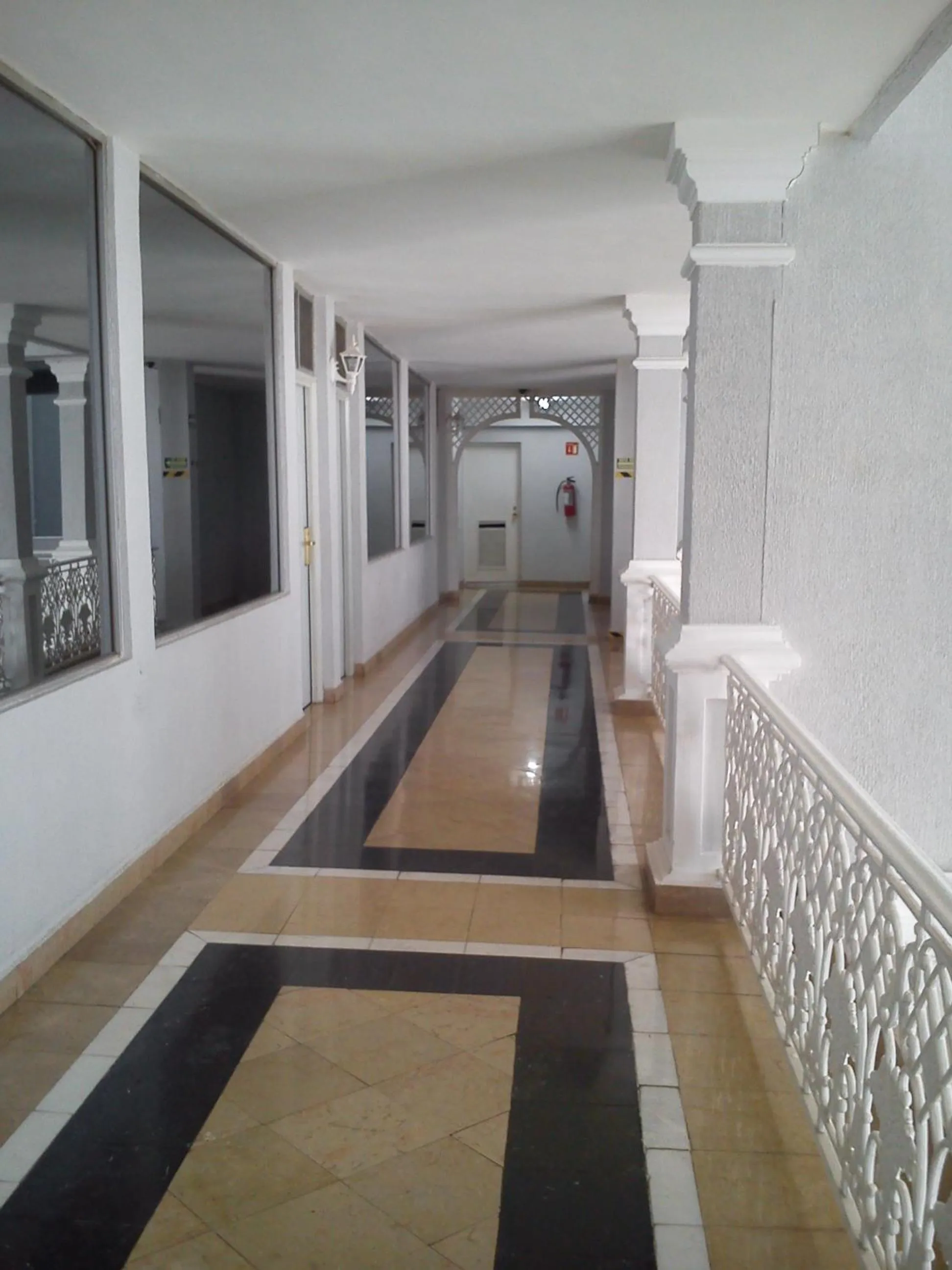 Property building in Paraíso Express