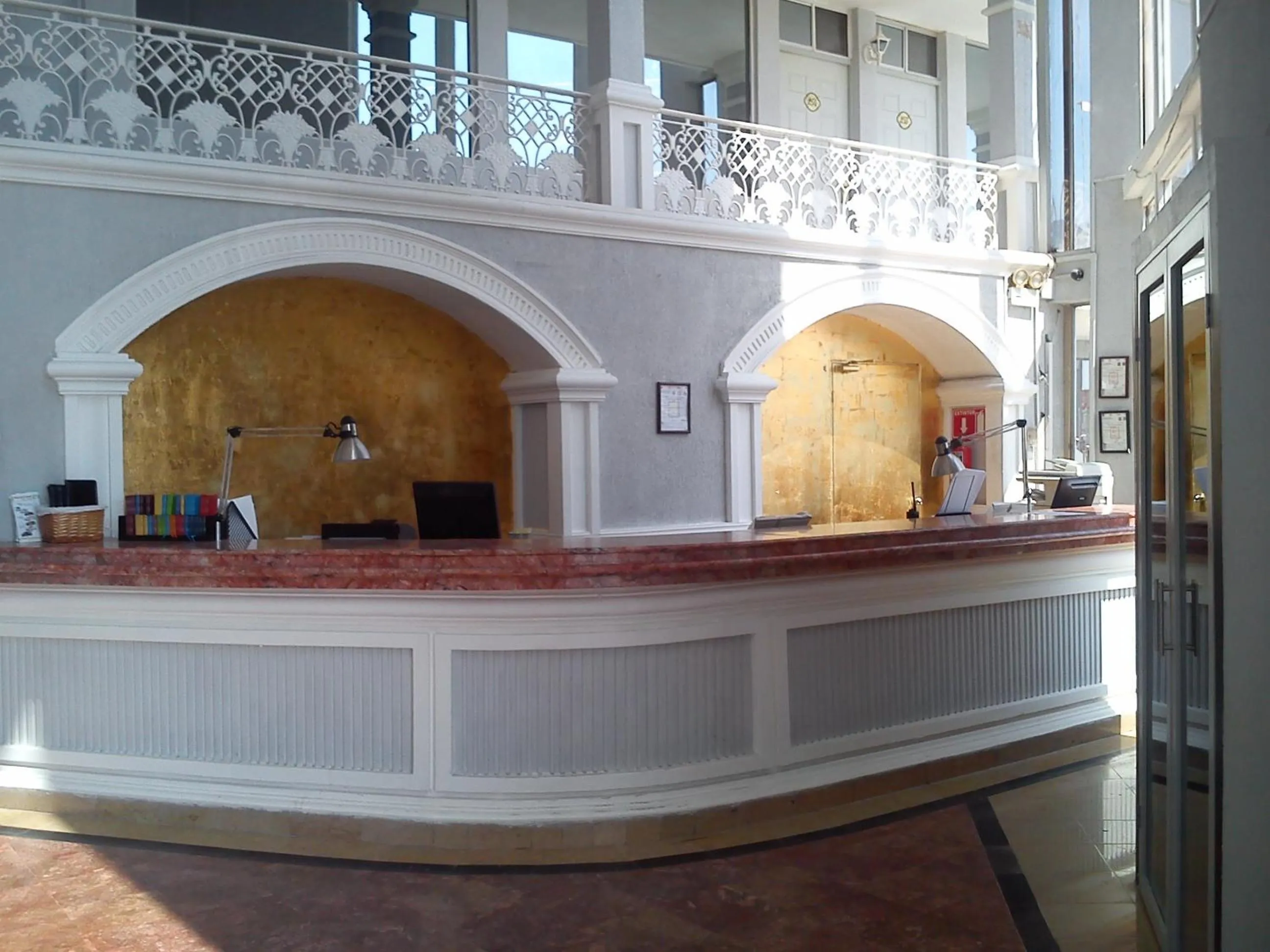 Lobby or reception in Paraíso Express