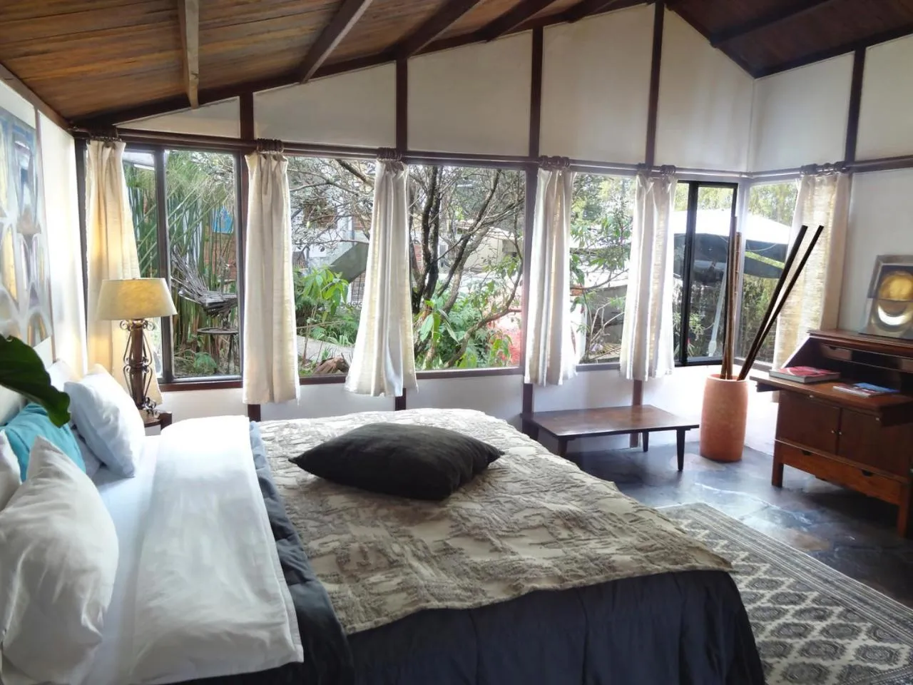 View (from property/room), Bed in La Colina Hotel Cottage