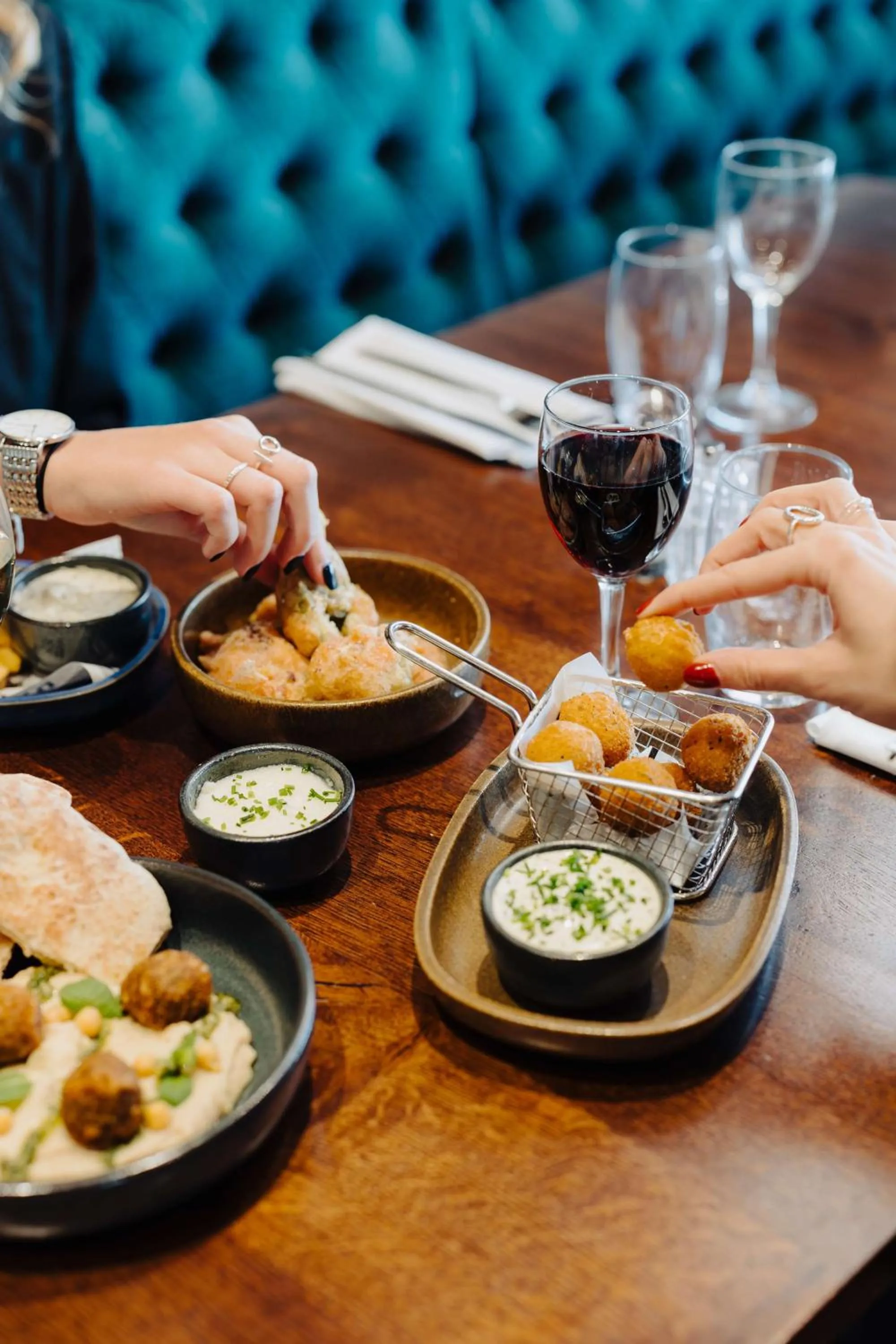 Food and drinks in Radisson Blu Hotel Marseille Vieux Port