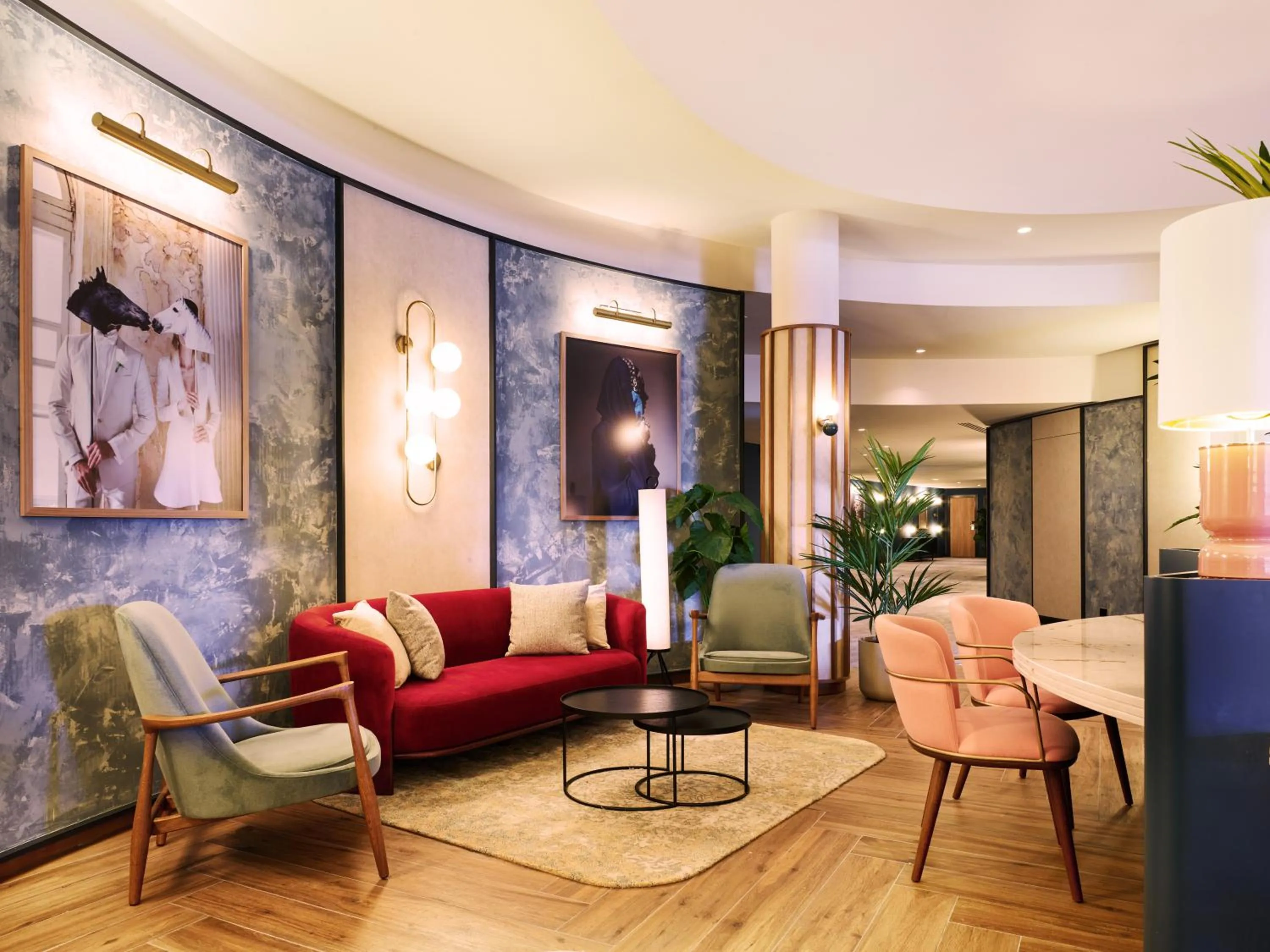 Lobby or reception in Radisson Blu Hotel Marseille Vieux Port