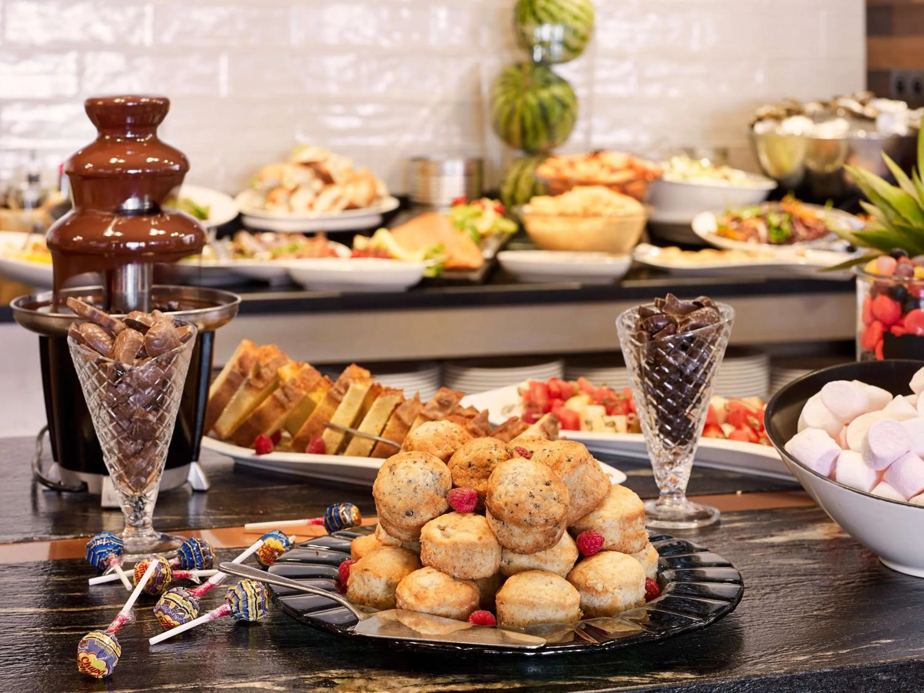 Restaurant/places to eat in Radisson Blu Hotel Marseille Vieux Port