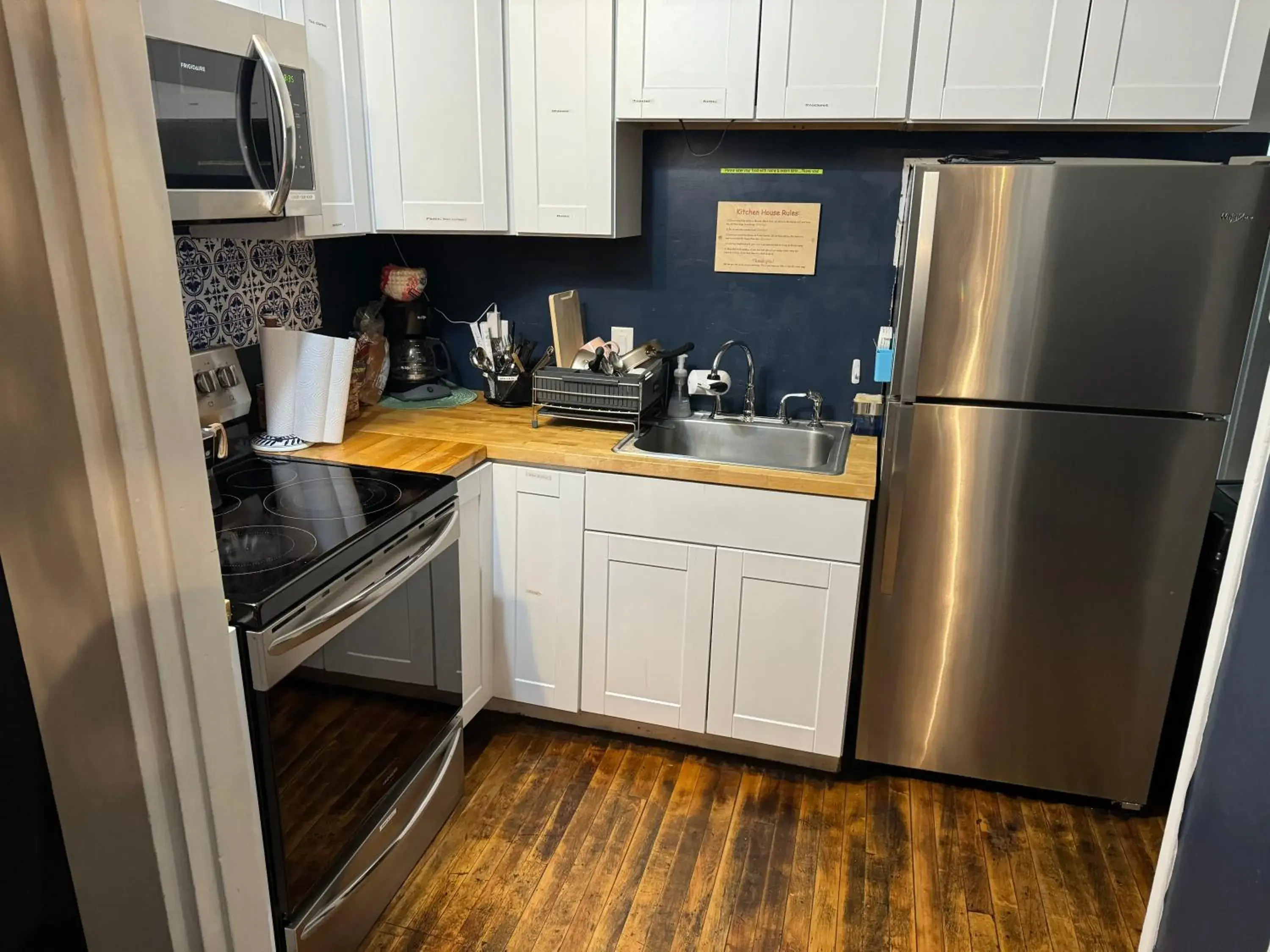 Queen Room in The Madison House Queen Room in The Madison House