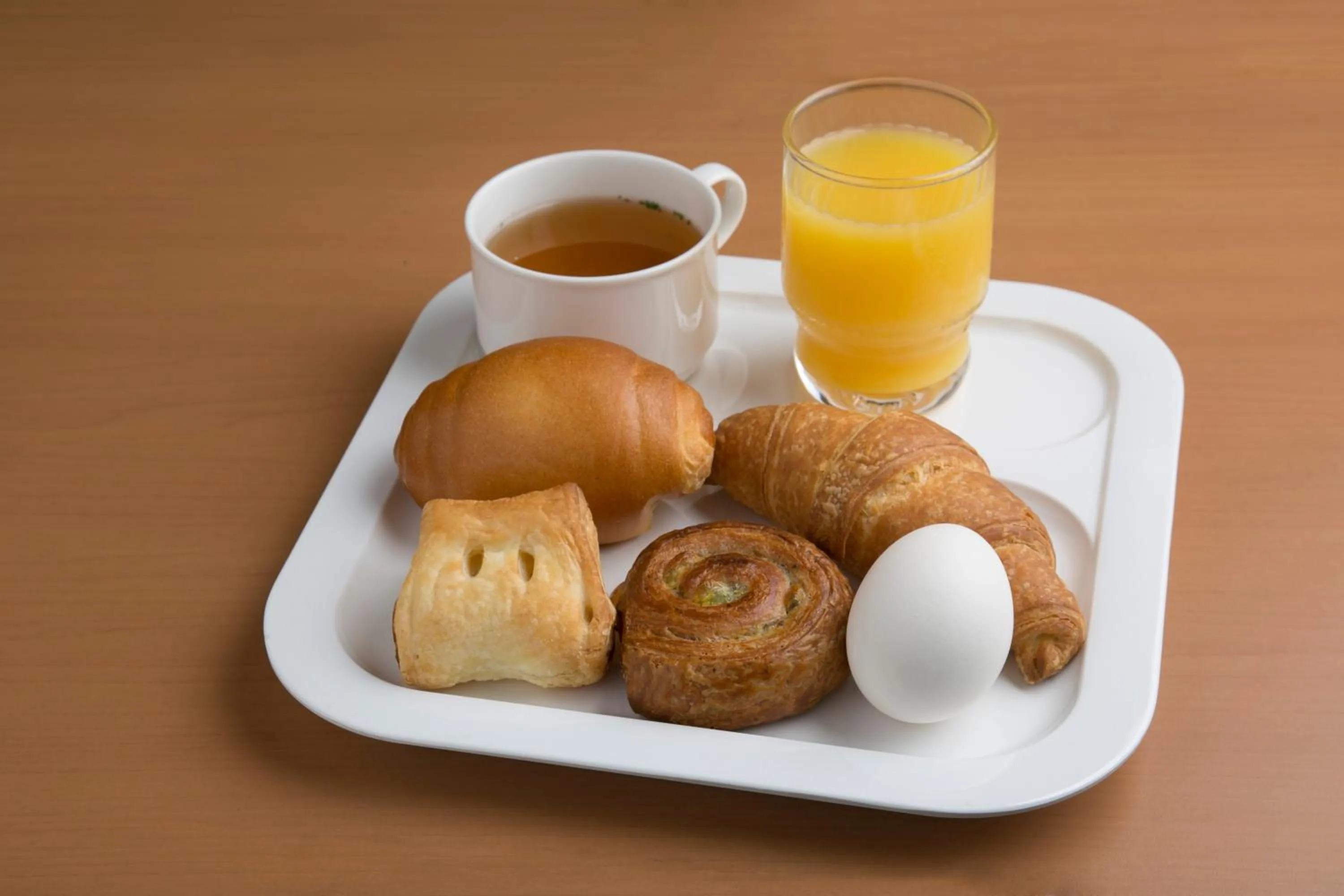 Breakfast in R&B Hotel Kobe Motomachi