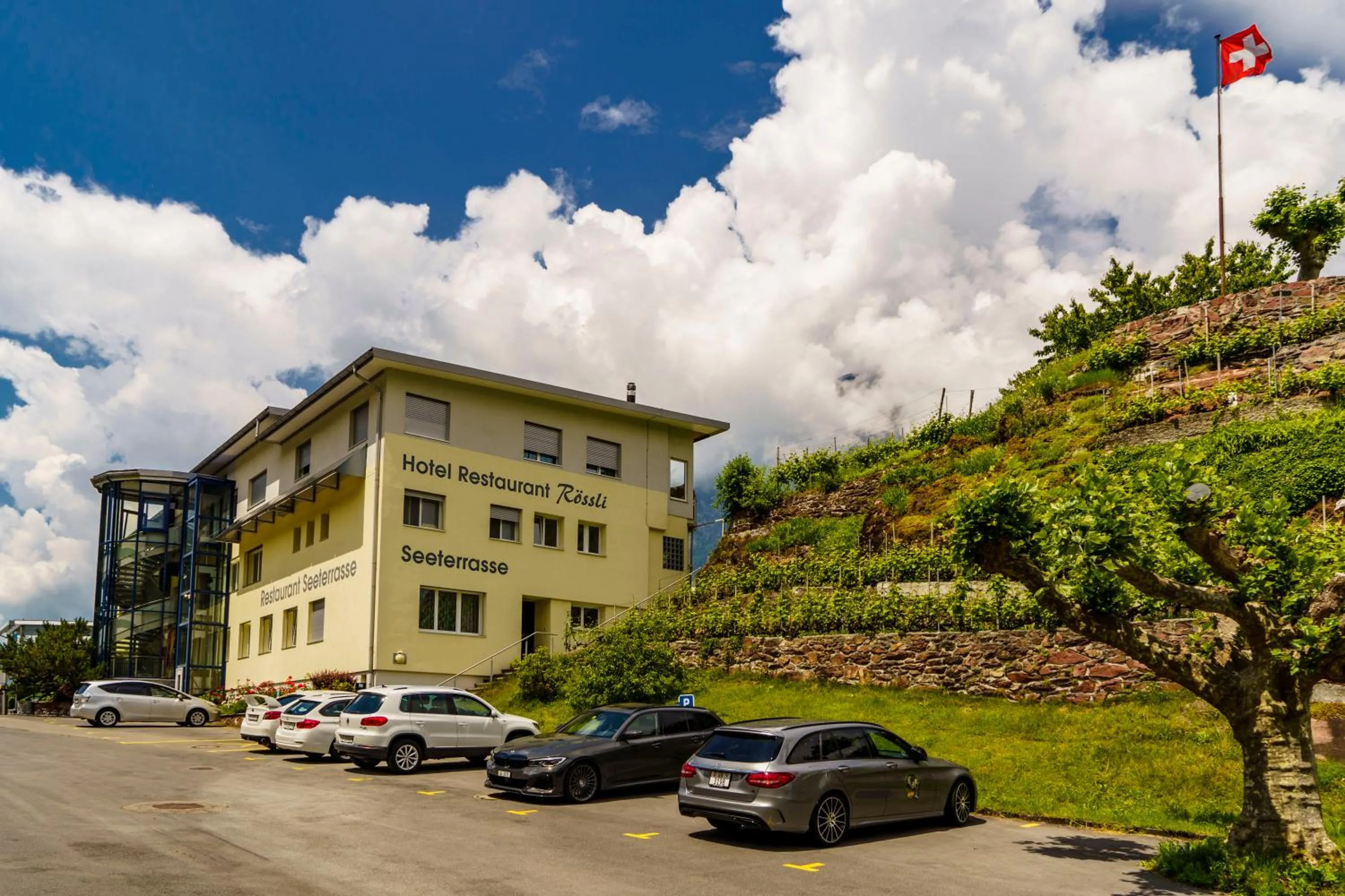 Property building in Seeblick SMART Hotel Rössli