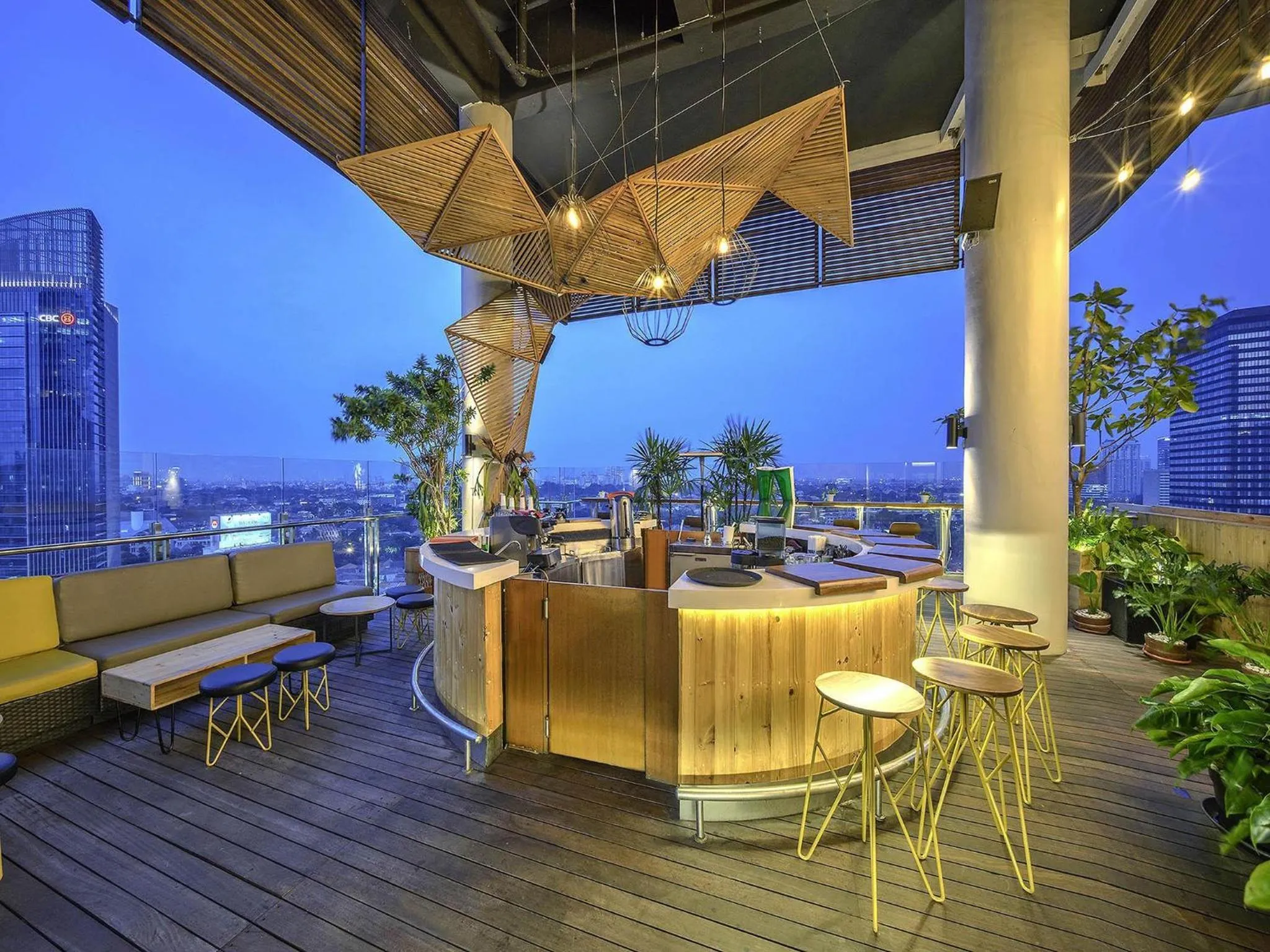 Lounge or bar in All Seasons Jakarta Thamrin