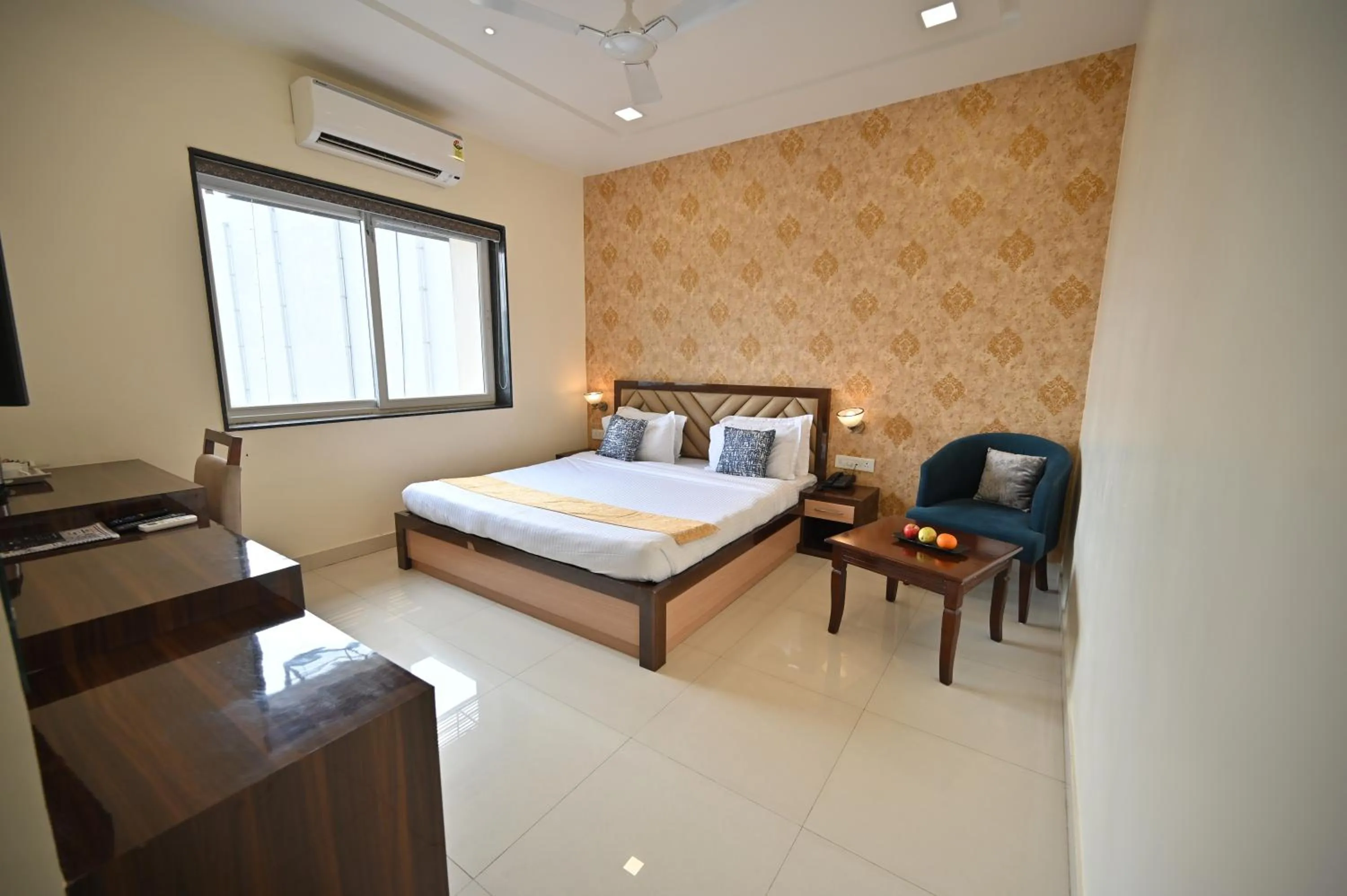 Bed in Blueberry Inn