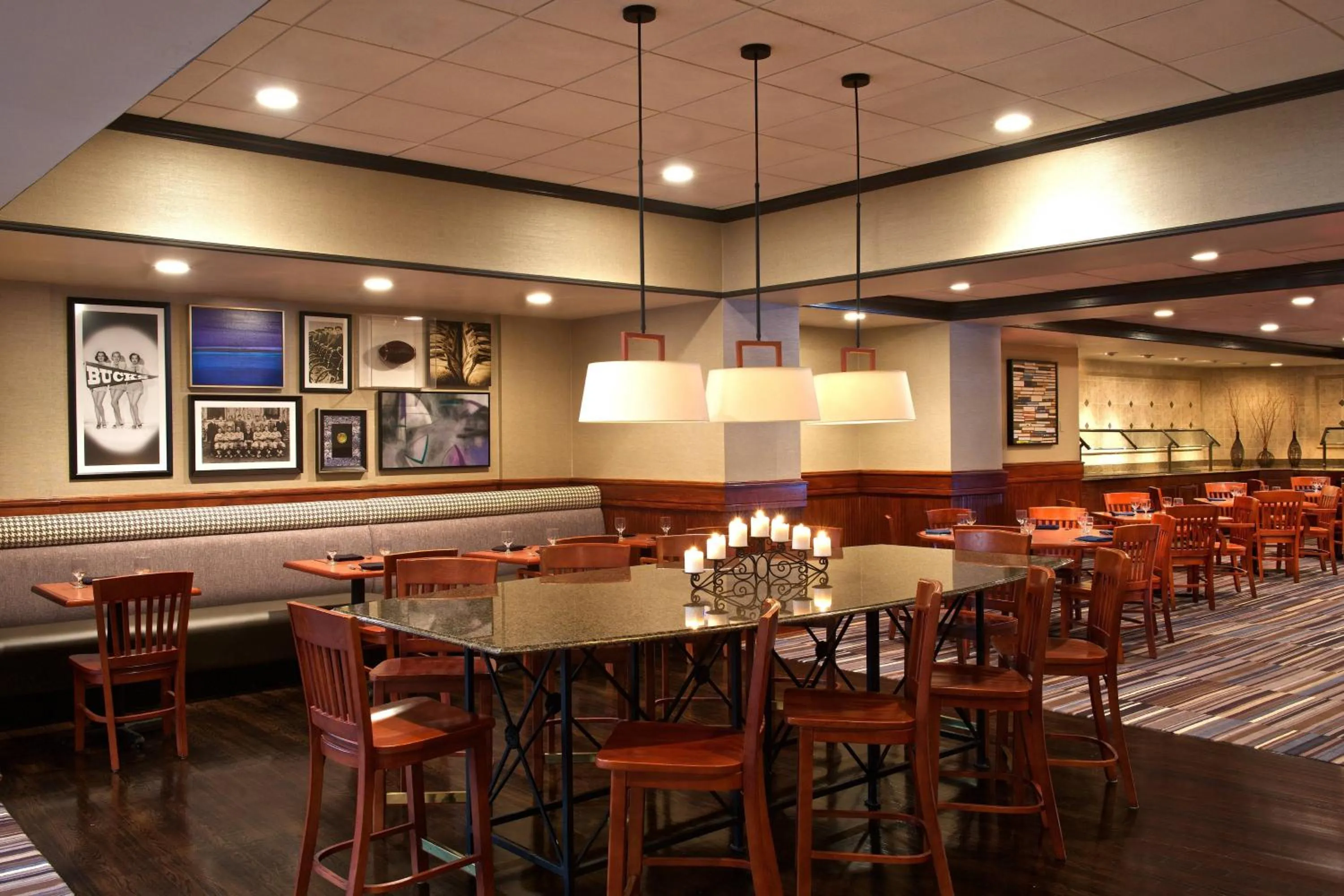 Restaurant/places to eat in Sheraton Bucks County Langhorne