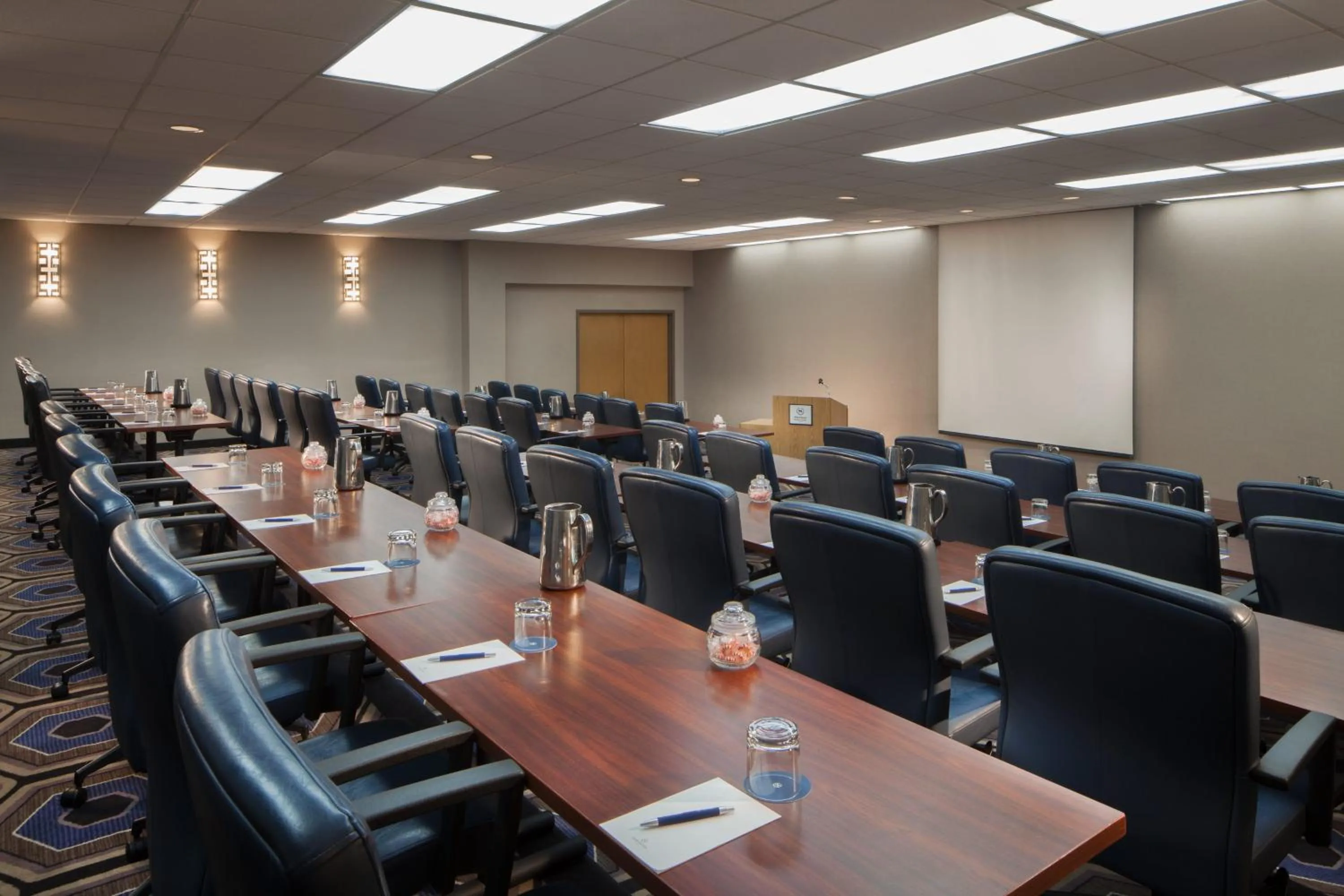Meeting/conference room in Sheraton Bucks County Langhorne