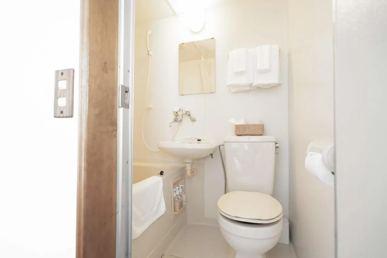 Beach Side Inn Shirahama