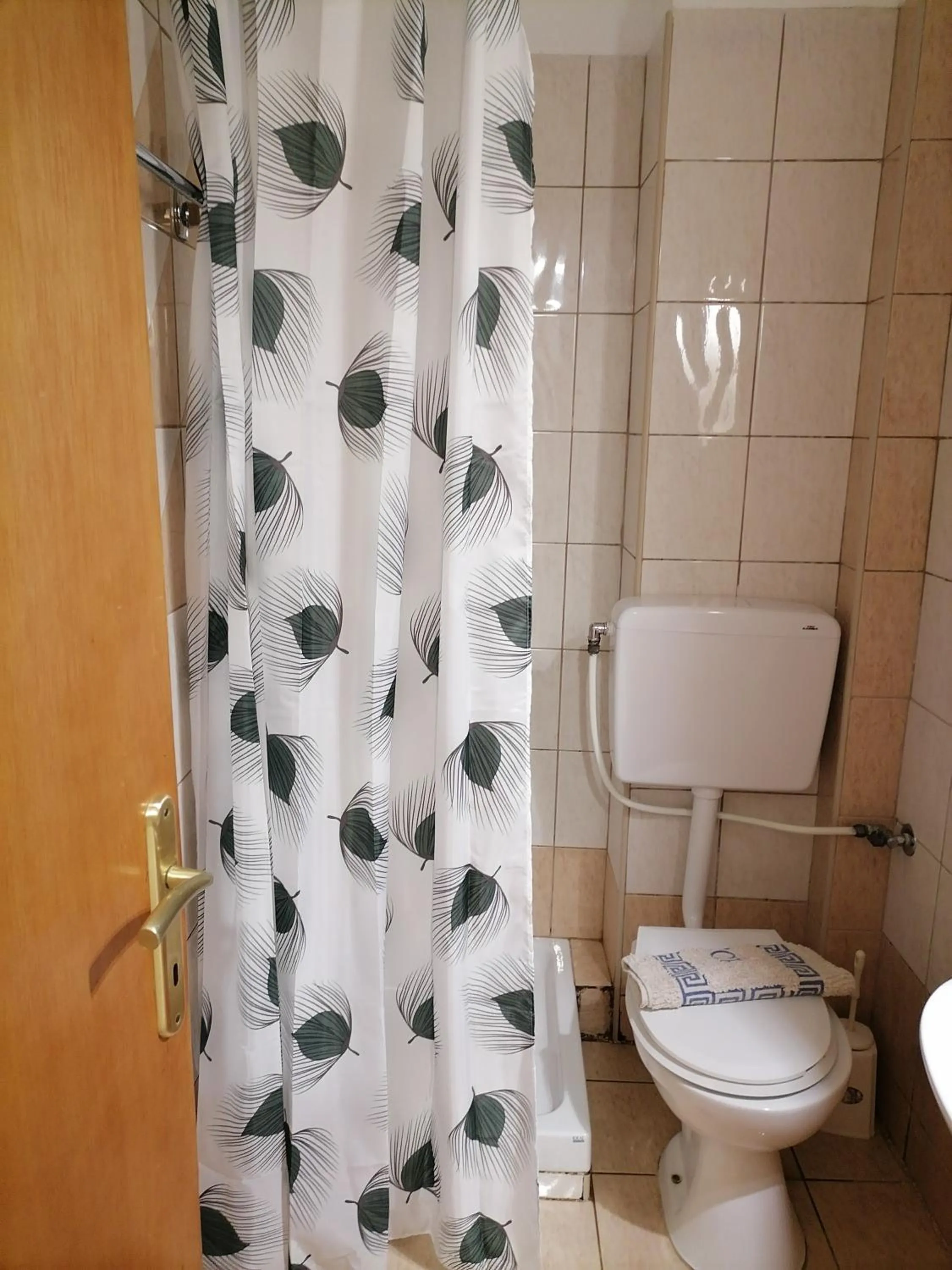 Bathroom in Hotel Exarhos