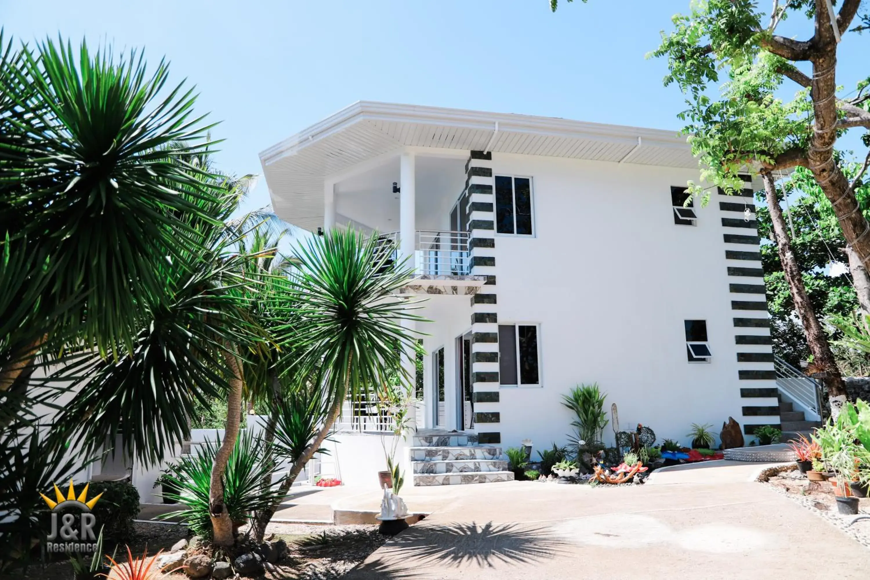 Two-Bedroom Apartment in J&R Residence Two-Bedroom Apartment in J&R Residence