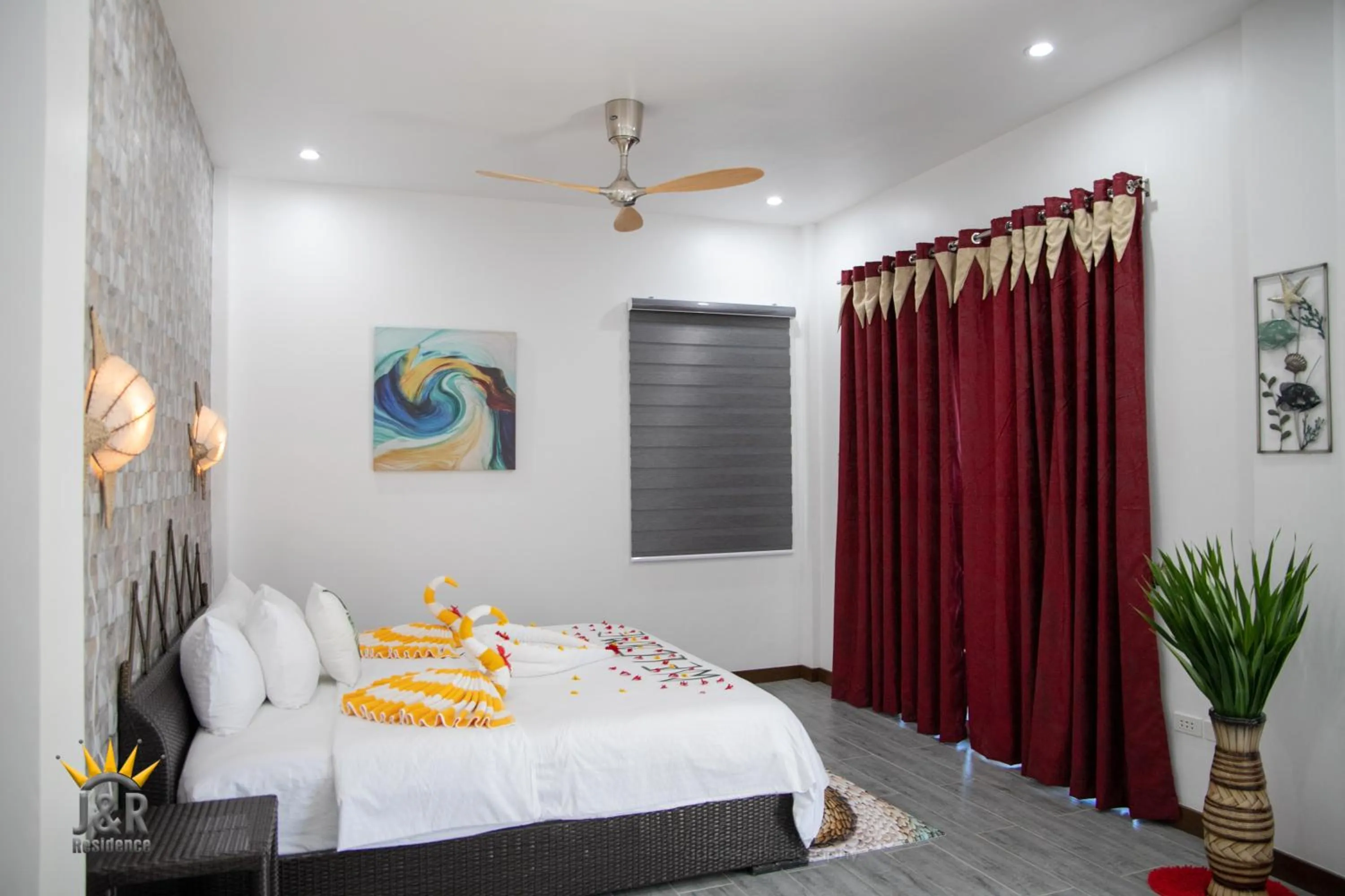 Bed in J&R Residence