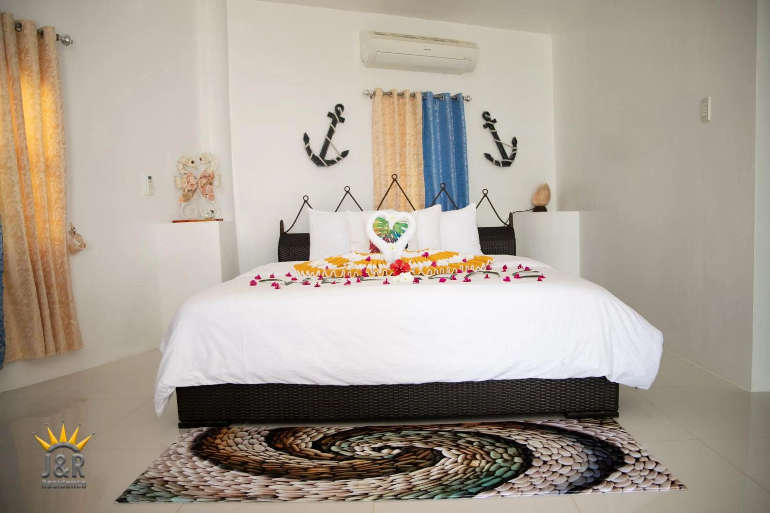 Bed in J&R Residence