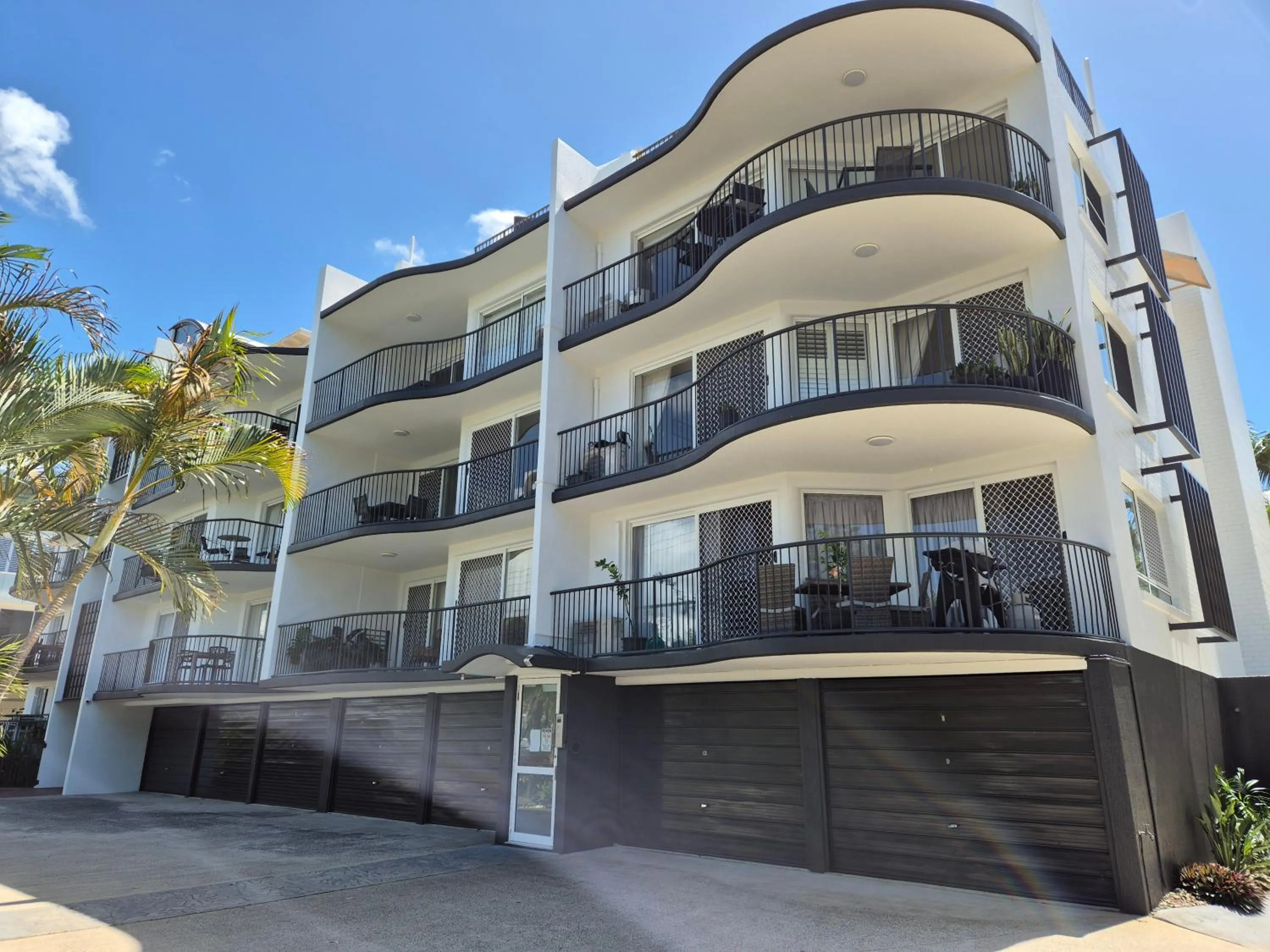 Property building in Excellsior Apartments