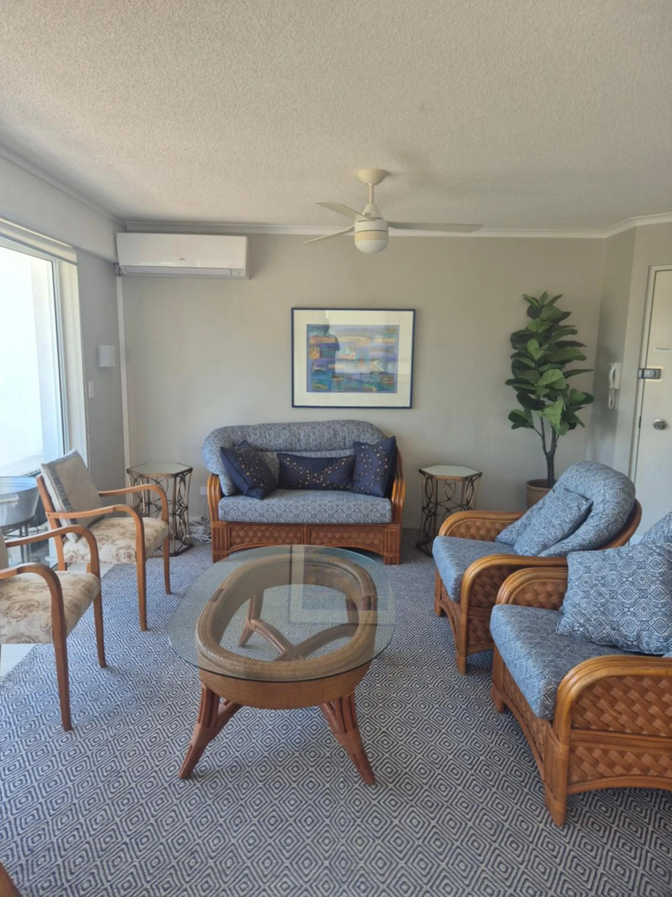 Living room in Excellsior Apartments