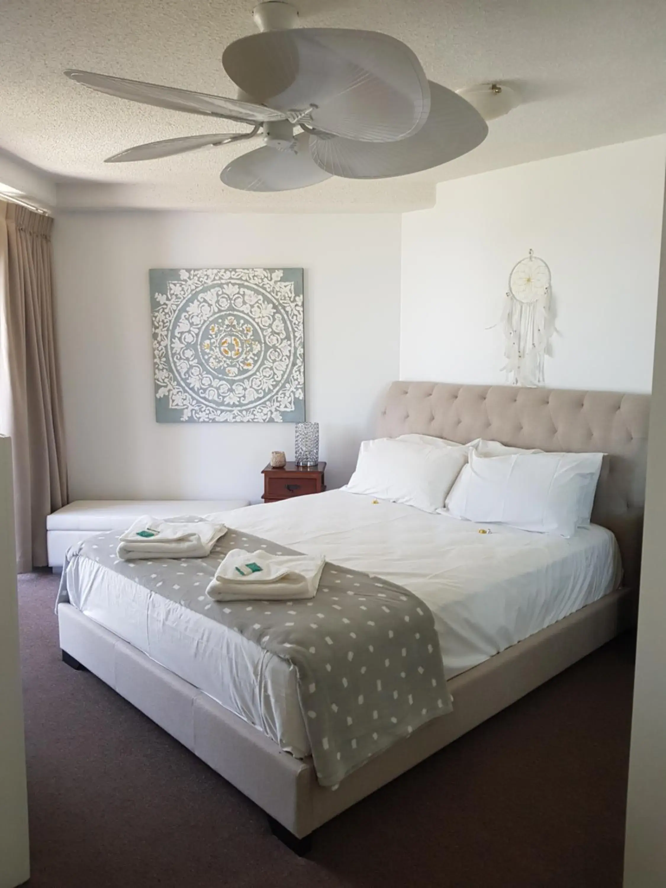 Excellsior One-Bedroom Superior Apartment in Excellsior Apartments Excellsior One-Bedroom Superior Apartment in Excellsior Apartments