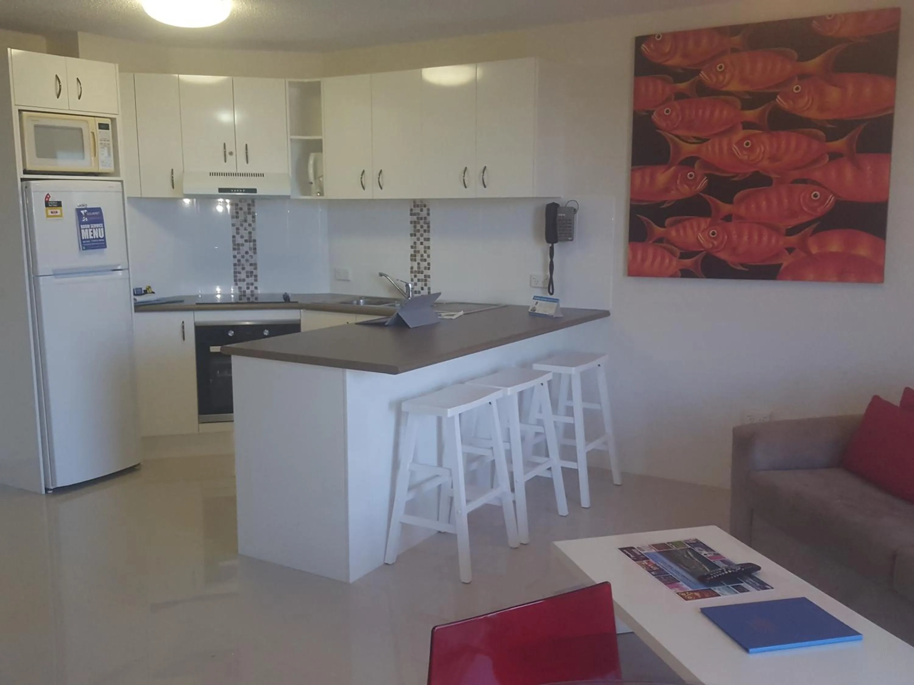 Kitchen or kitchenette in Excellsior Apartments