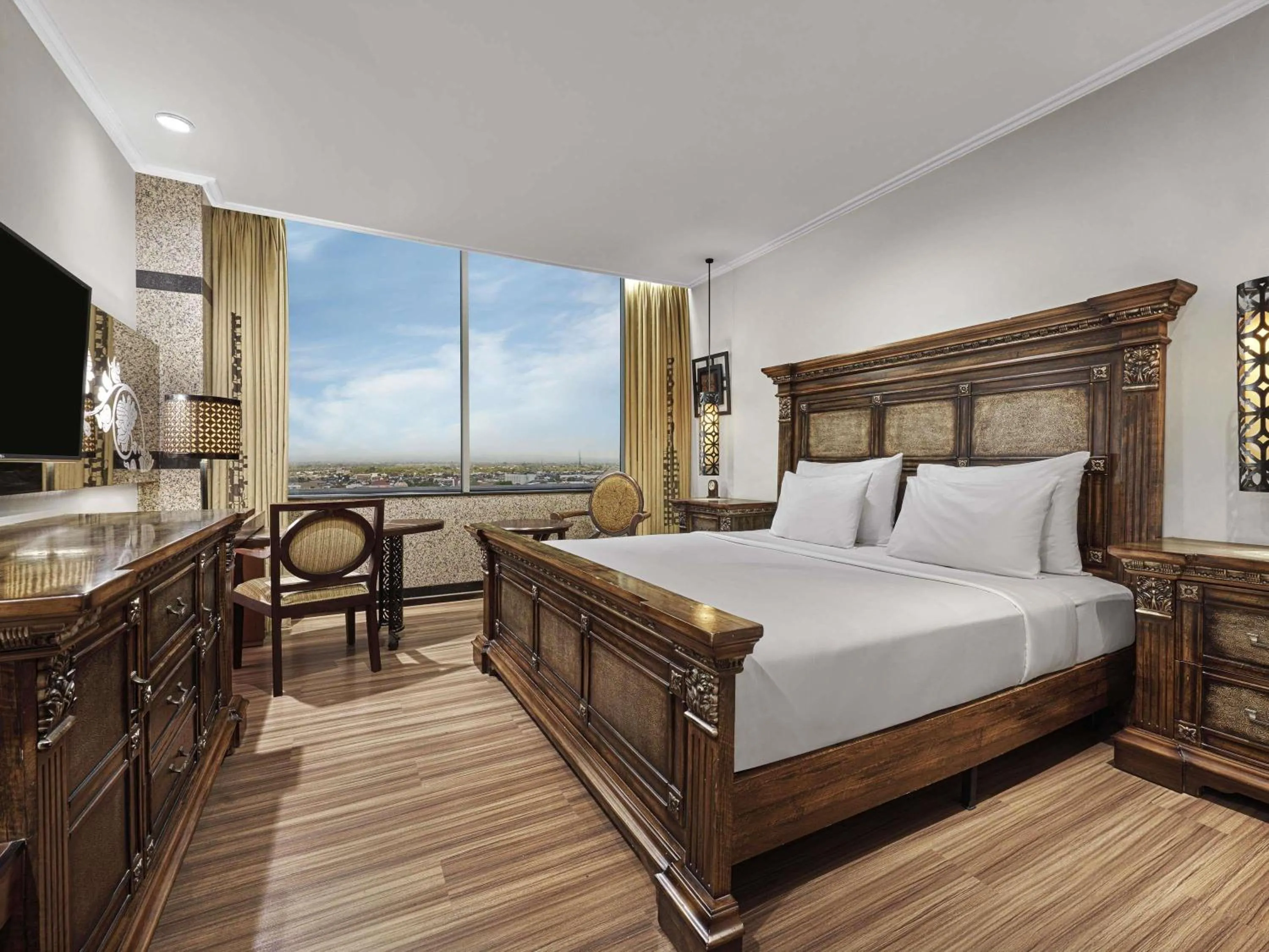 Bedroom, Bed in The Royal Surakarta Heritage - Handwritten Collection