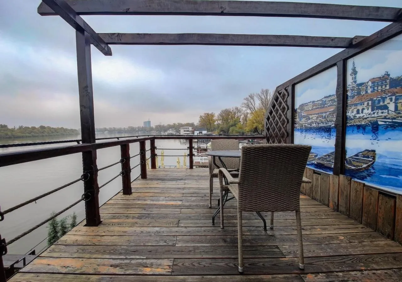 Natural landscape in Bahus Inn