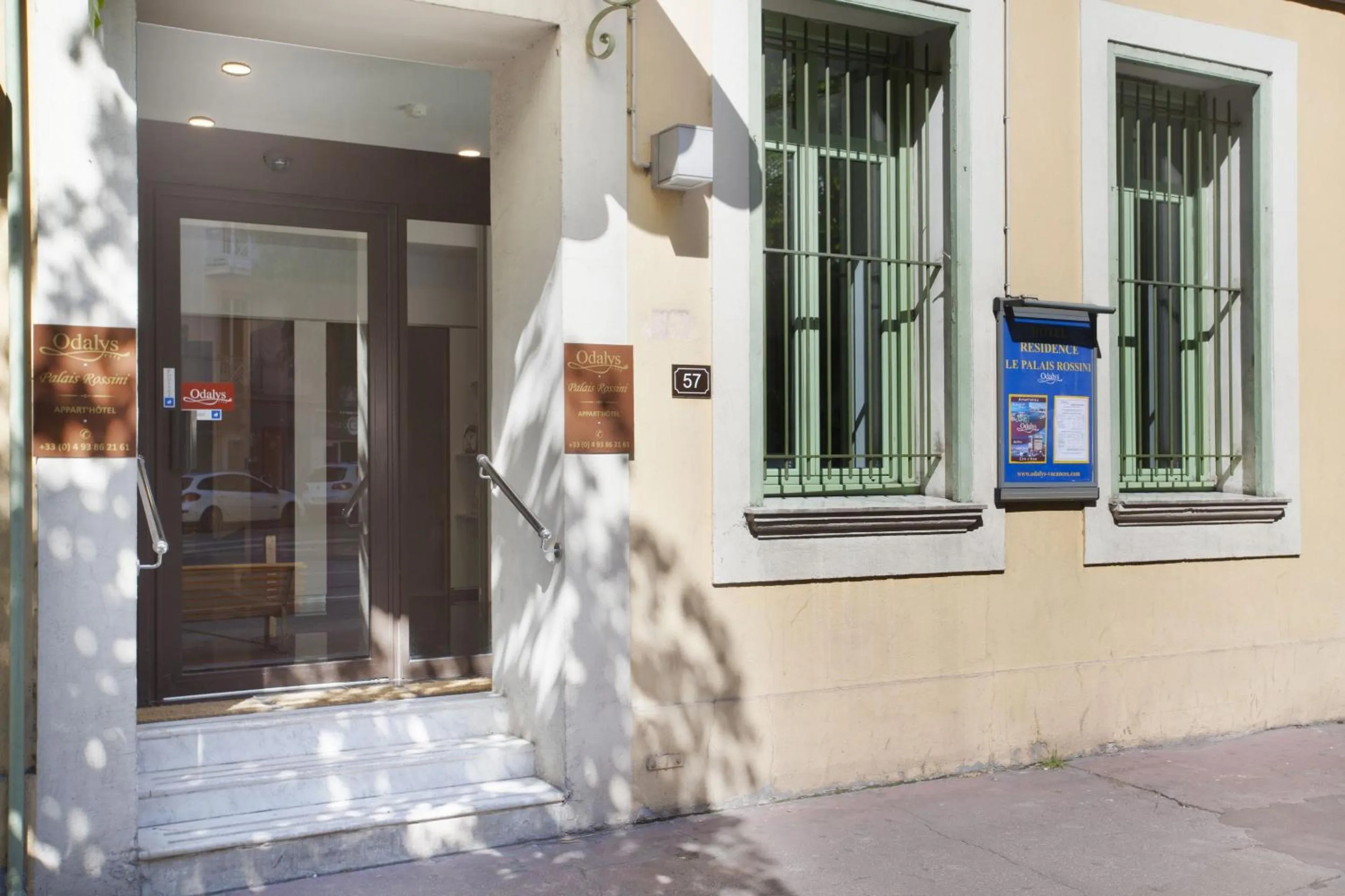 Facade/entrance in Appart'hôtel Odalys City - Nice Centre