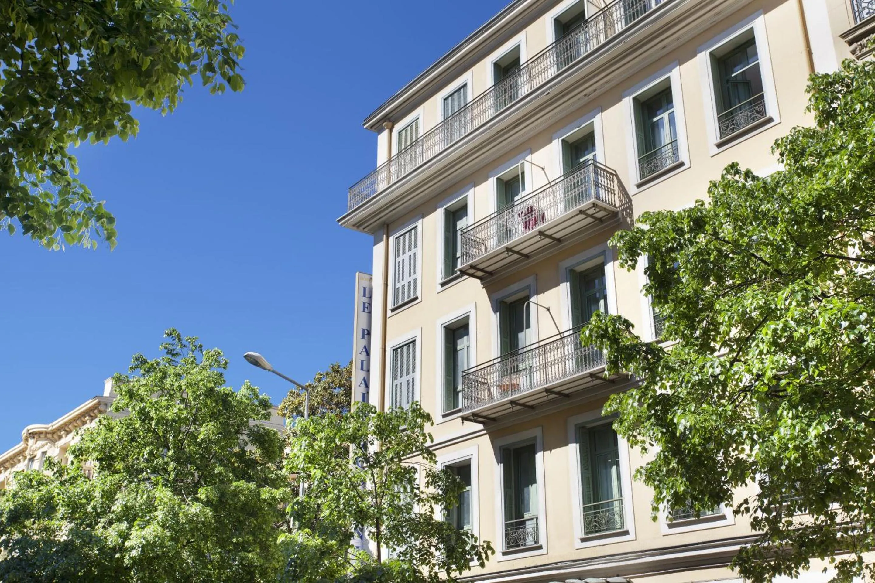Property building in Appart'hôtel Odalys City - Nice Centre