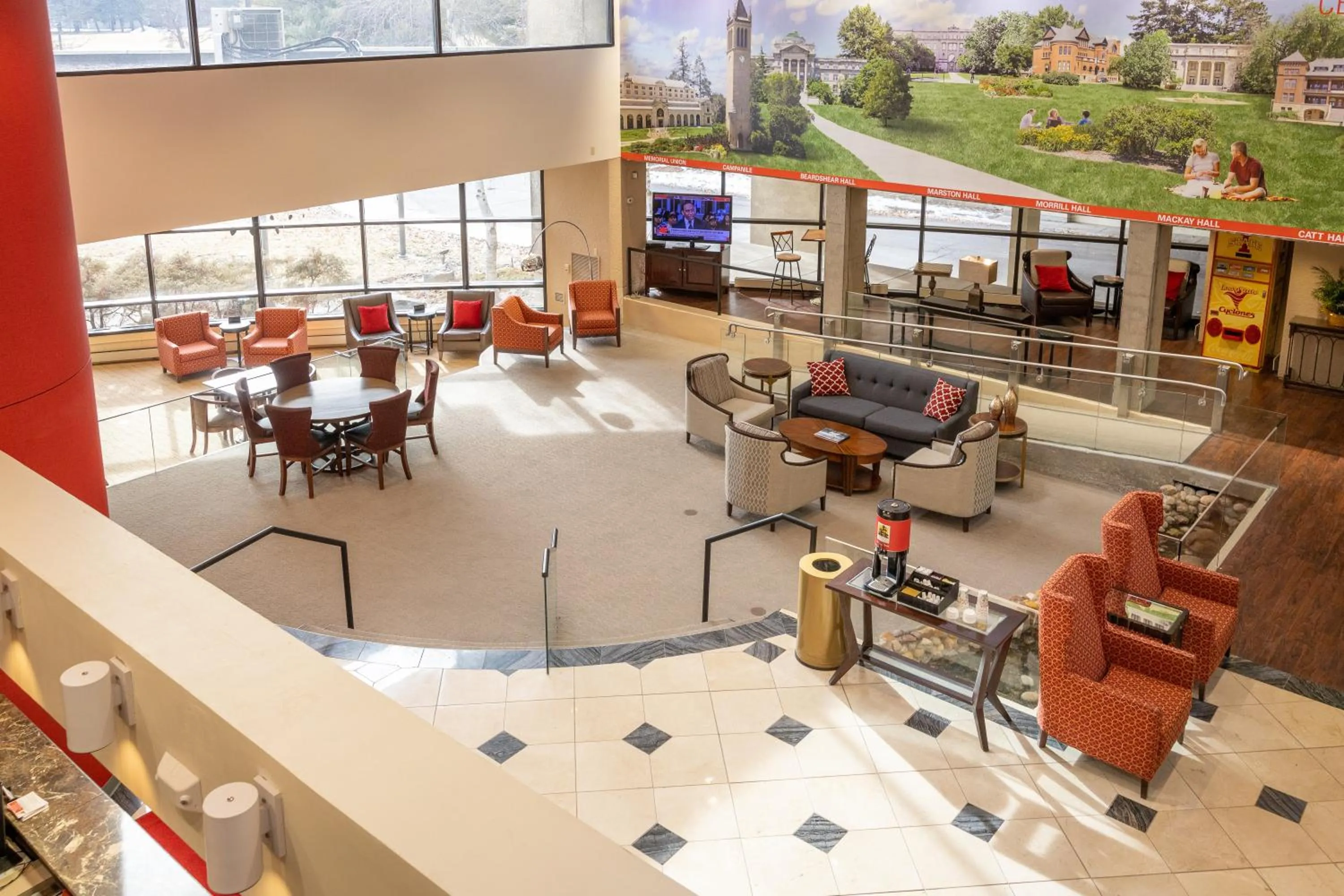 Lobby or reception in Gateway Hotel and Conference Center