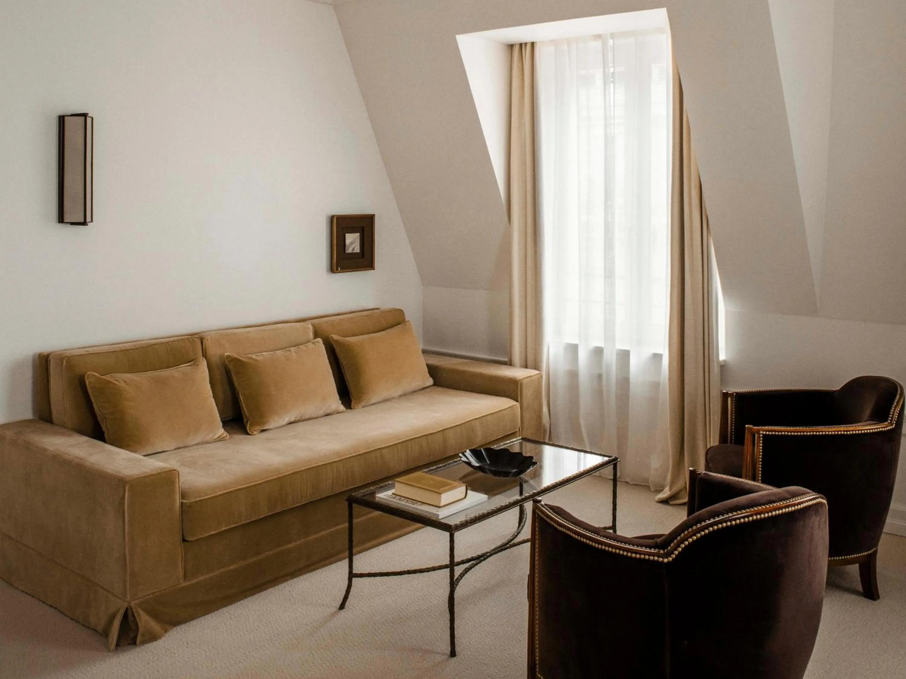 Standard Suite in Hôtel Balzac Paris & Spa Ikoï