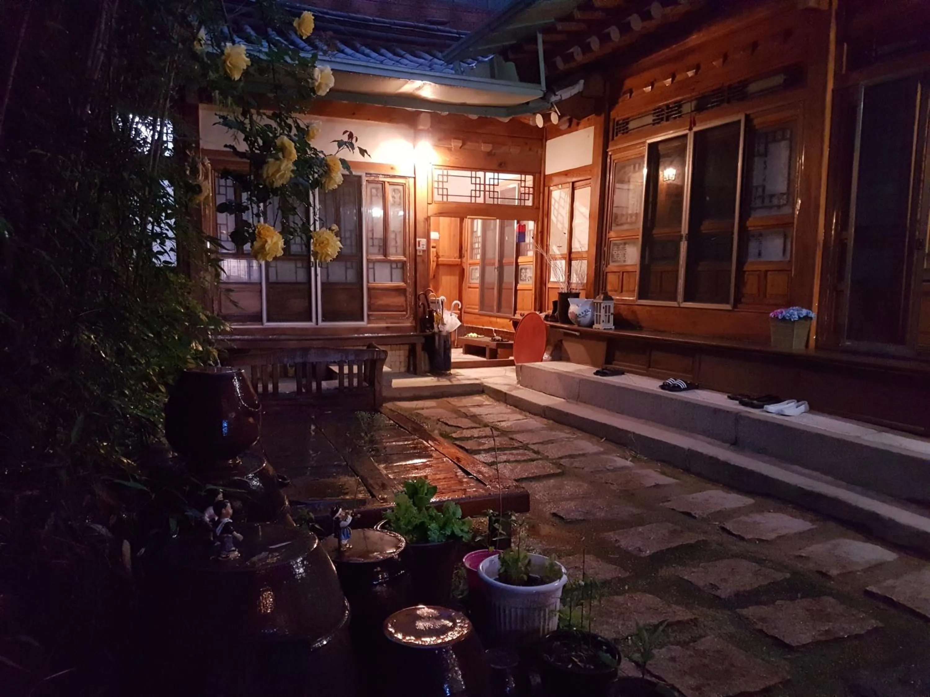 Gongsimga Hanok Guesthouse