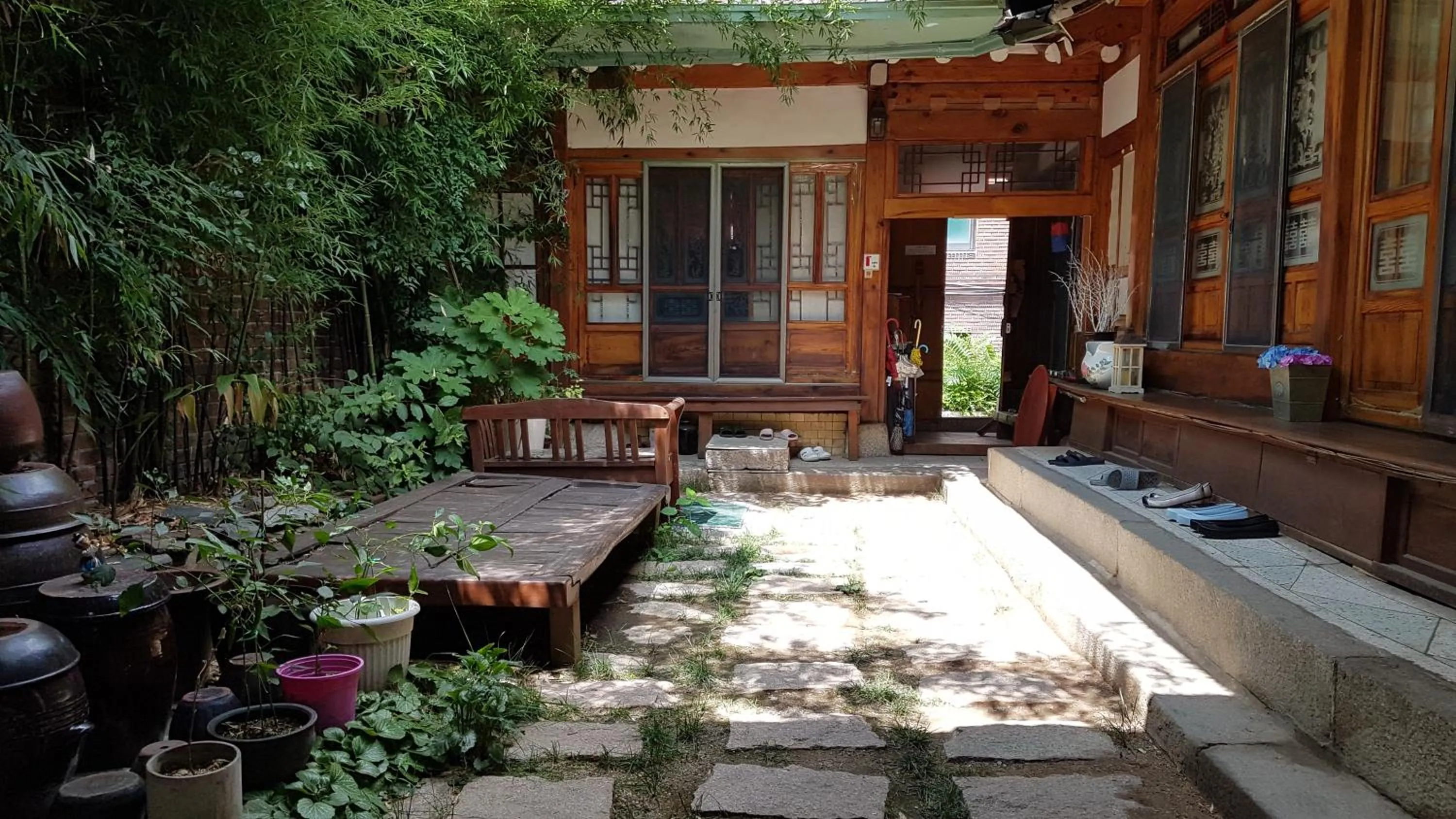 Gongsimga Hanok Guesthouse