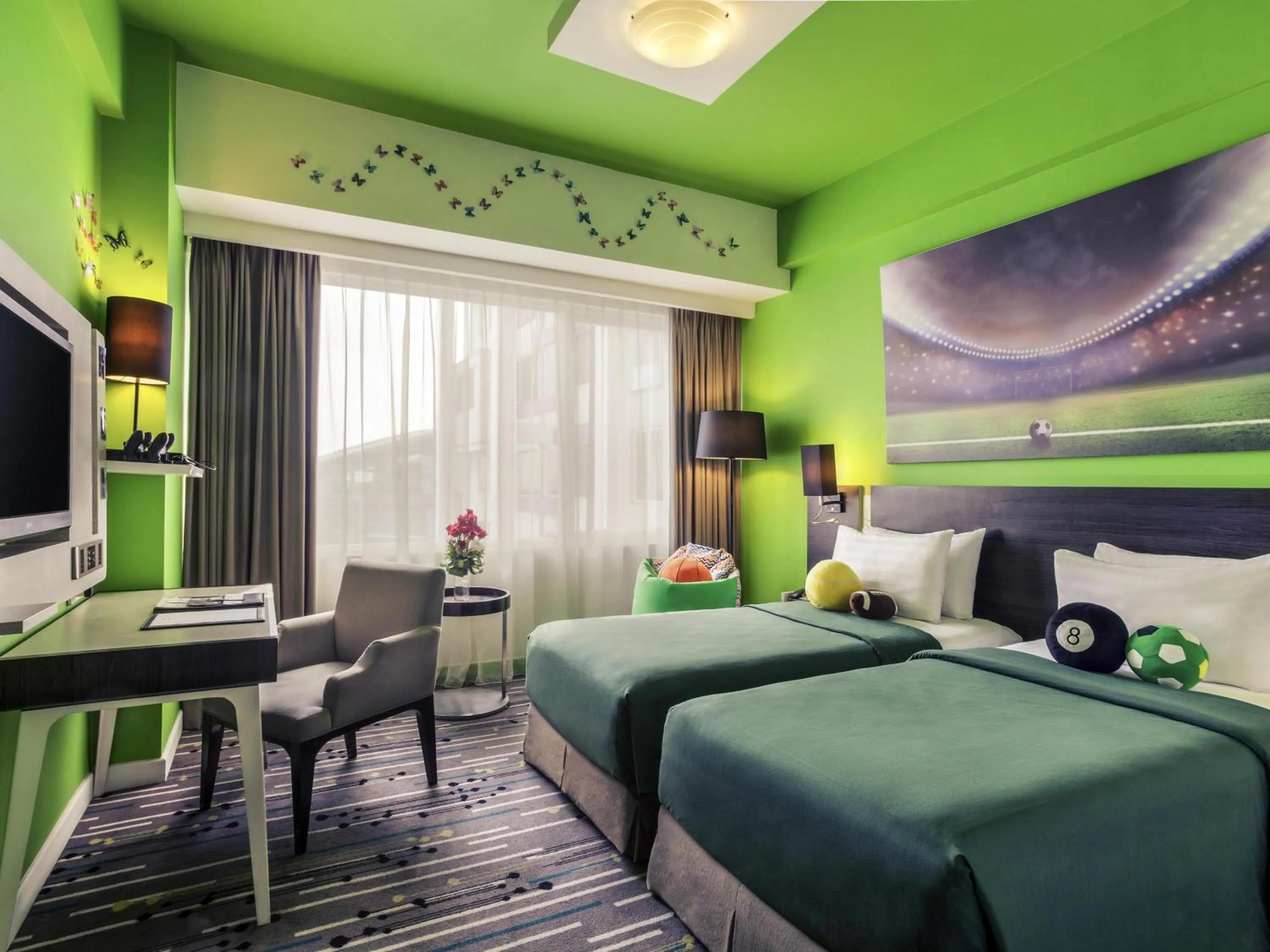 Bedroom, Bed in Mercure Serpong Alam Sutera