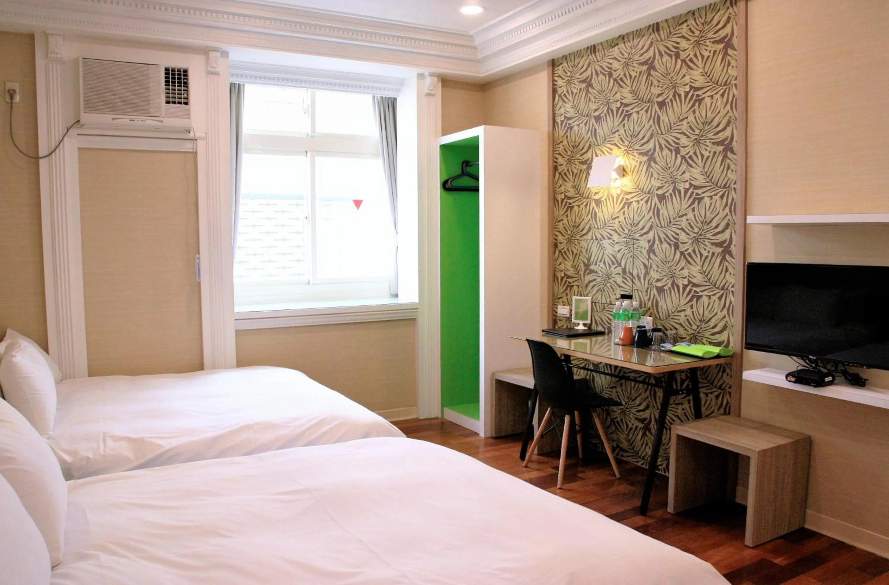 Photo of the whole room, Bed in Guest Motel-Zhubei