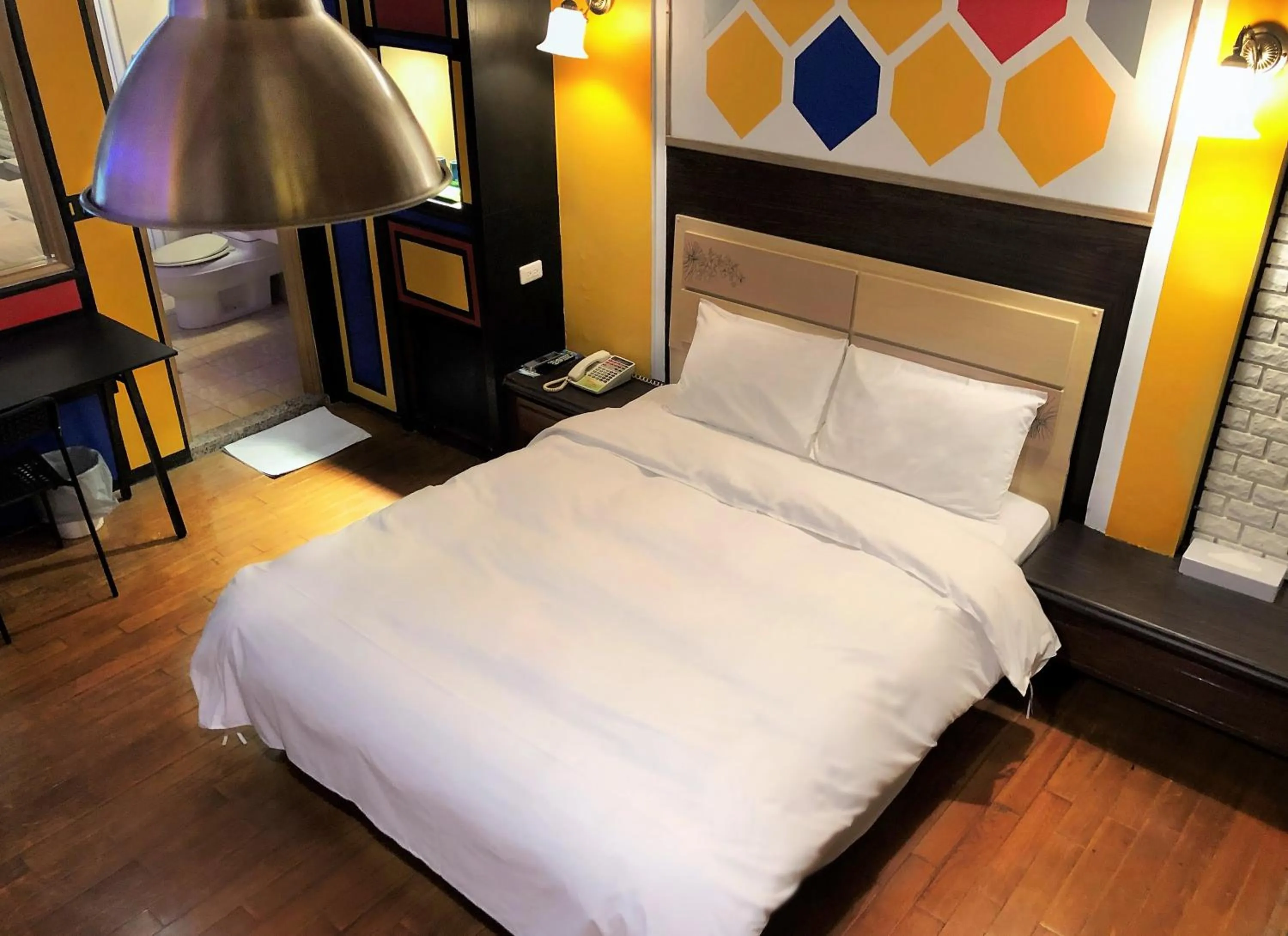 Photo of the whole room, Bed in Guest Motel-Zhubei