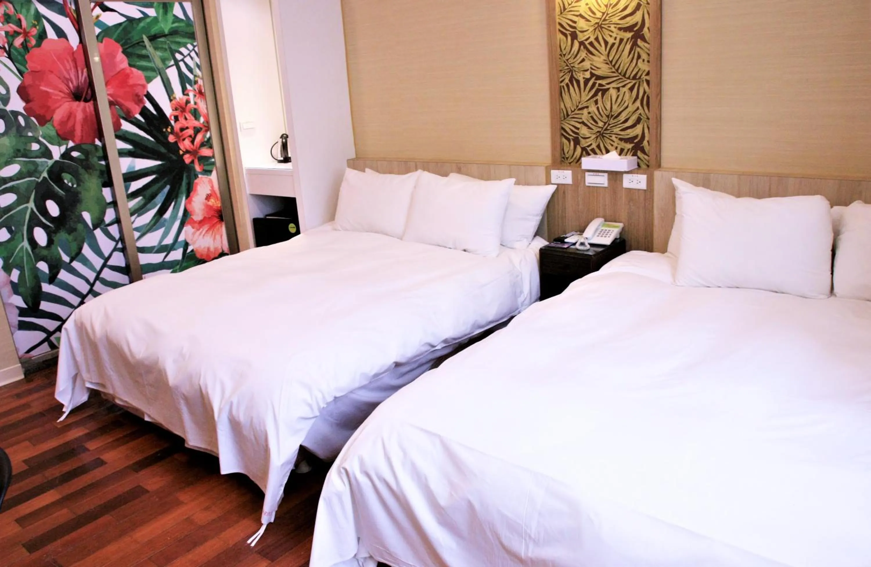 Photo of the whole room, Bed in Guest Motel-Zhubei