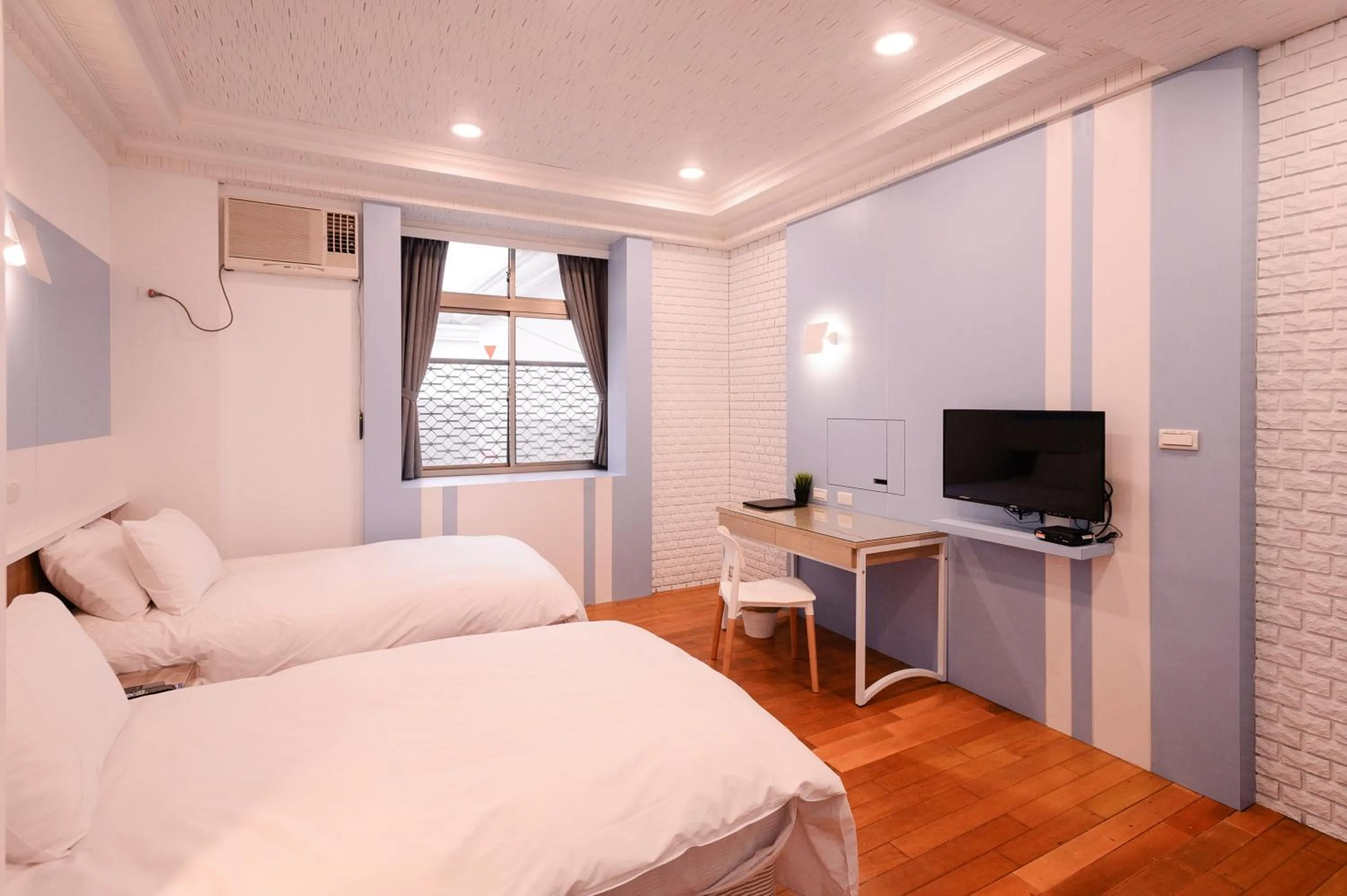 Photo of the whole room, Bed in Guest Motel-Zhubei