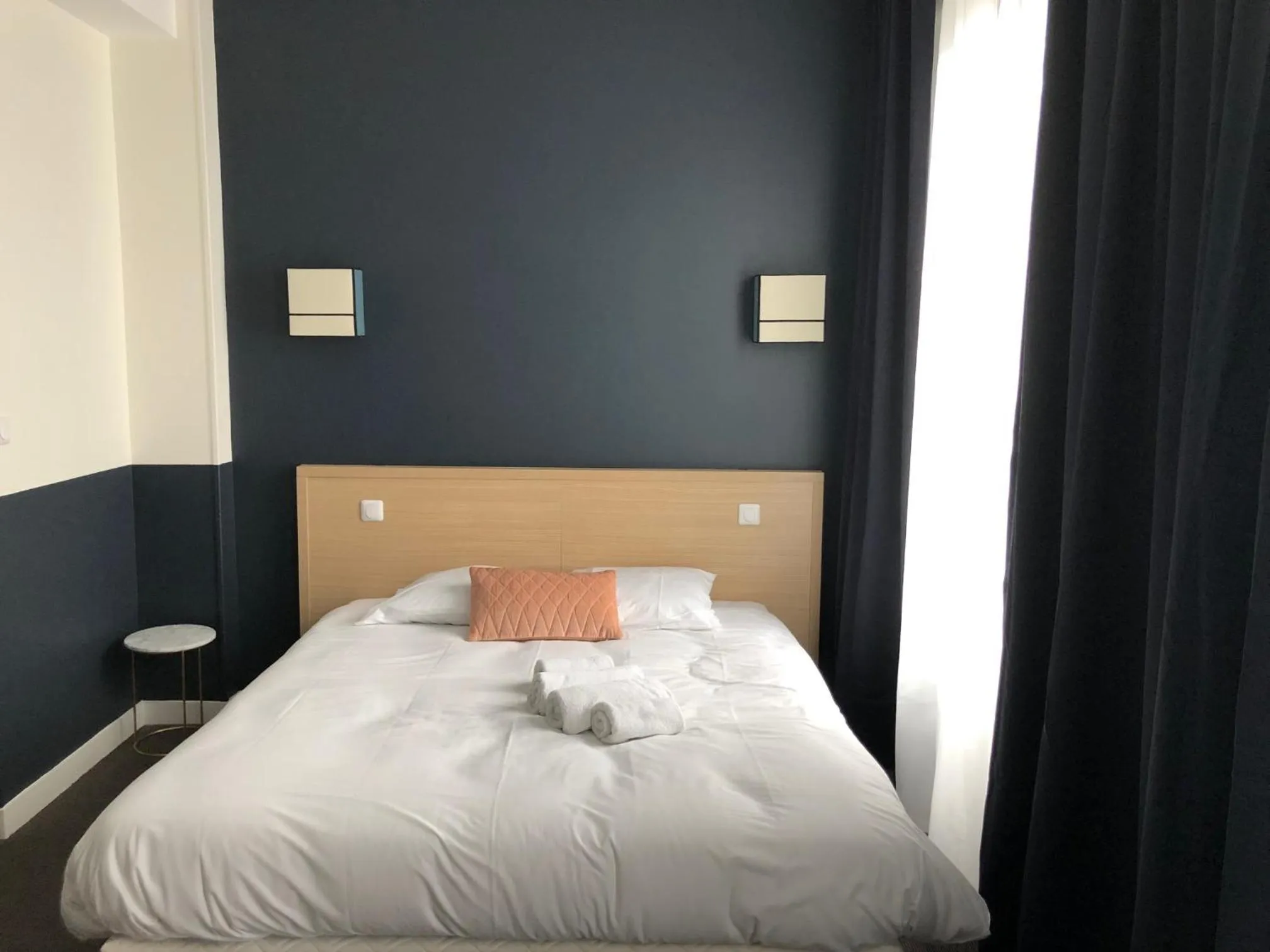 Bed in Hotel Saint Louis