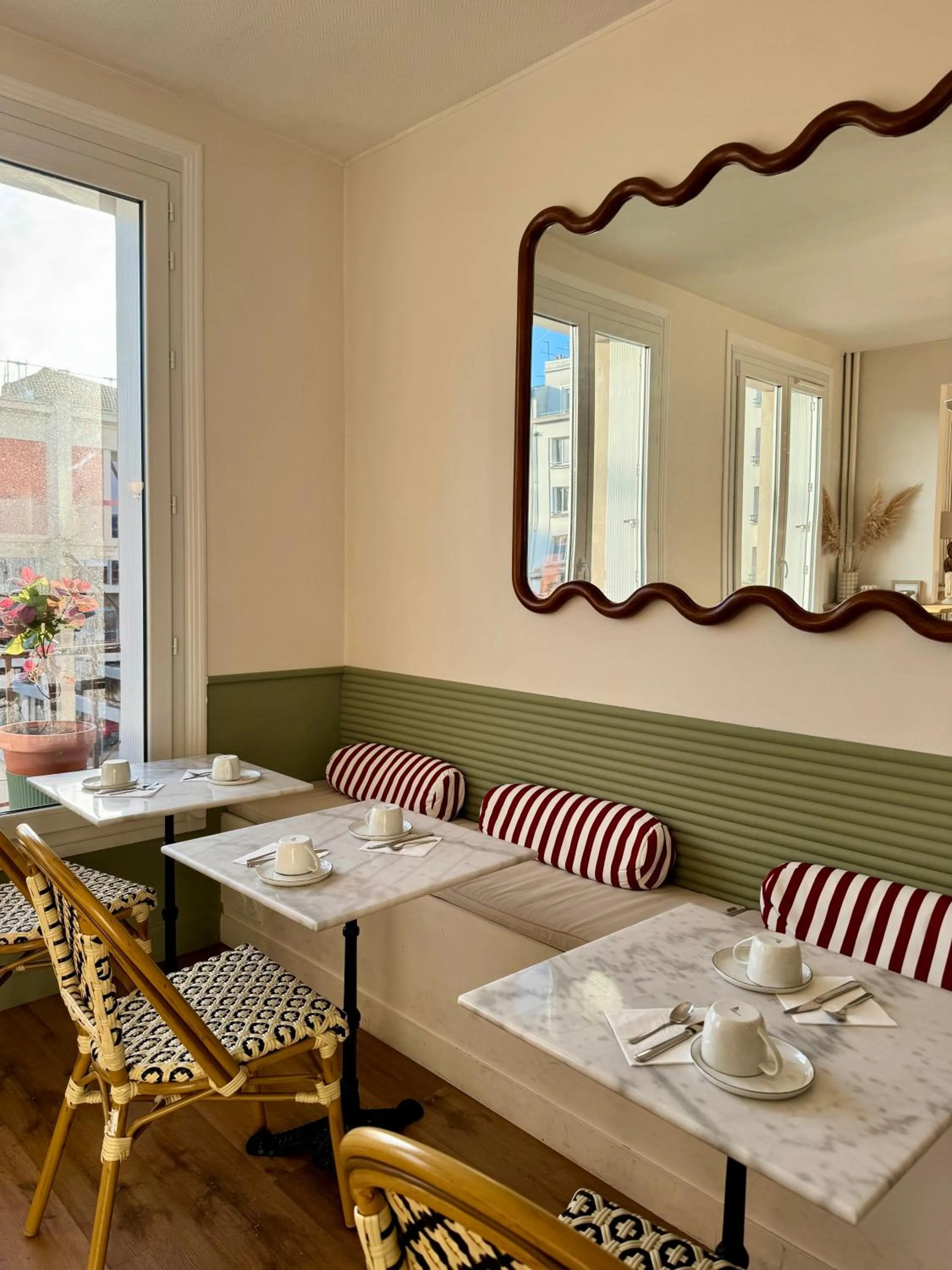 Breakfast in Hotel Saint Louis