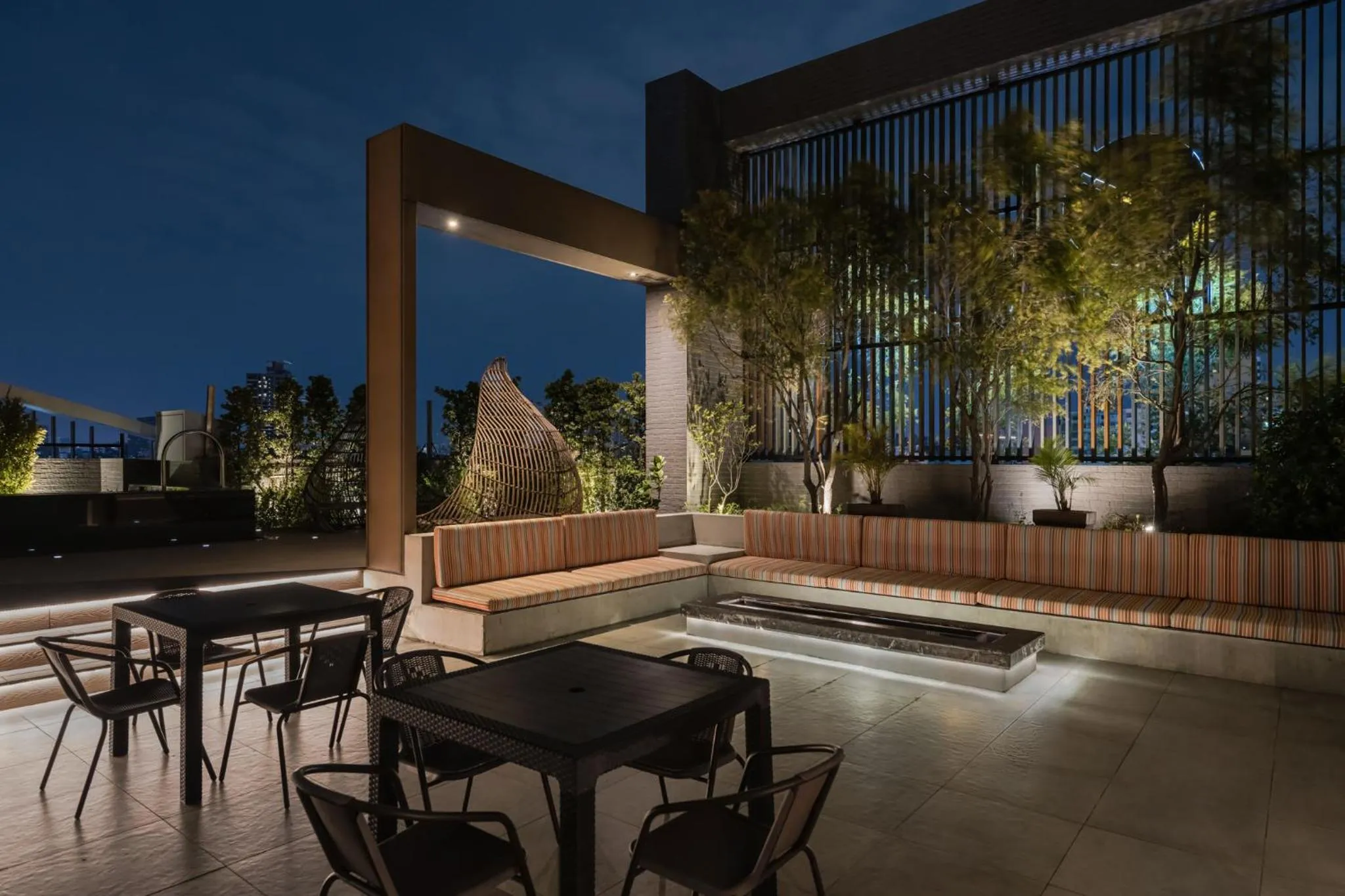 Oinn Hotel & Hostel Tainan