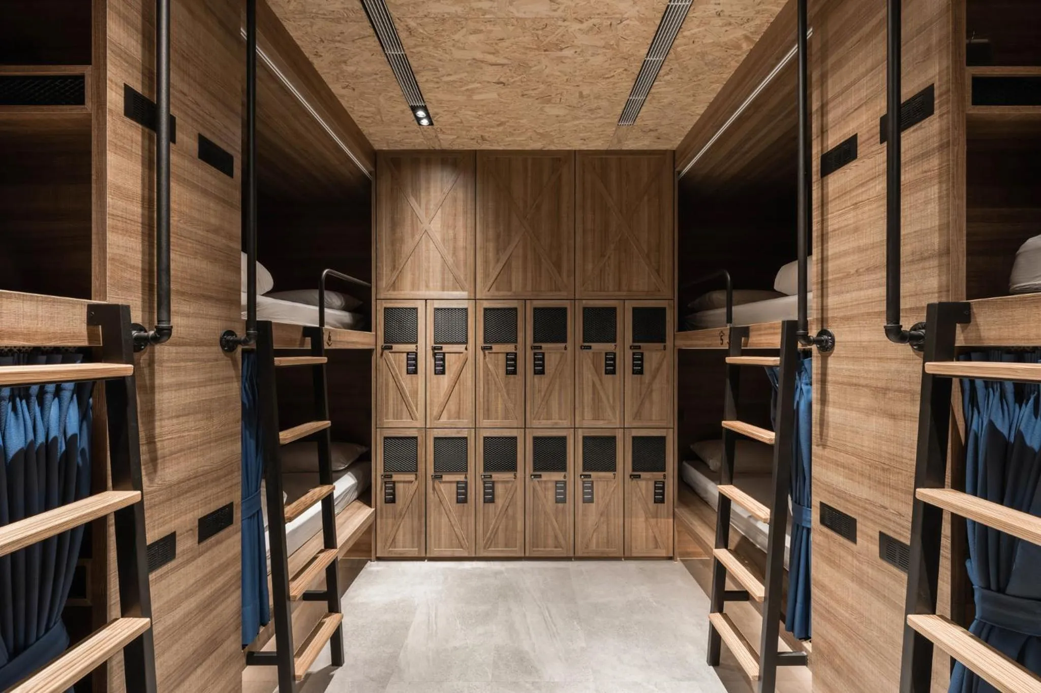 Oinn Hotel & Hostel Tainan