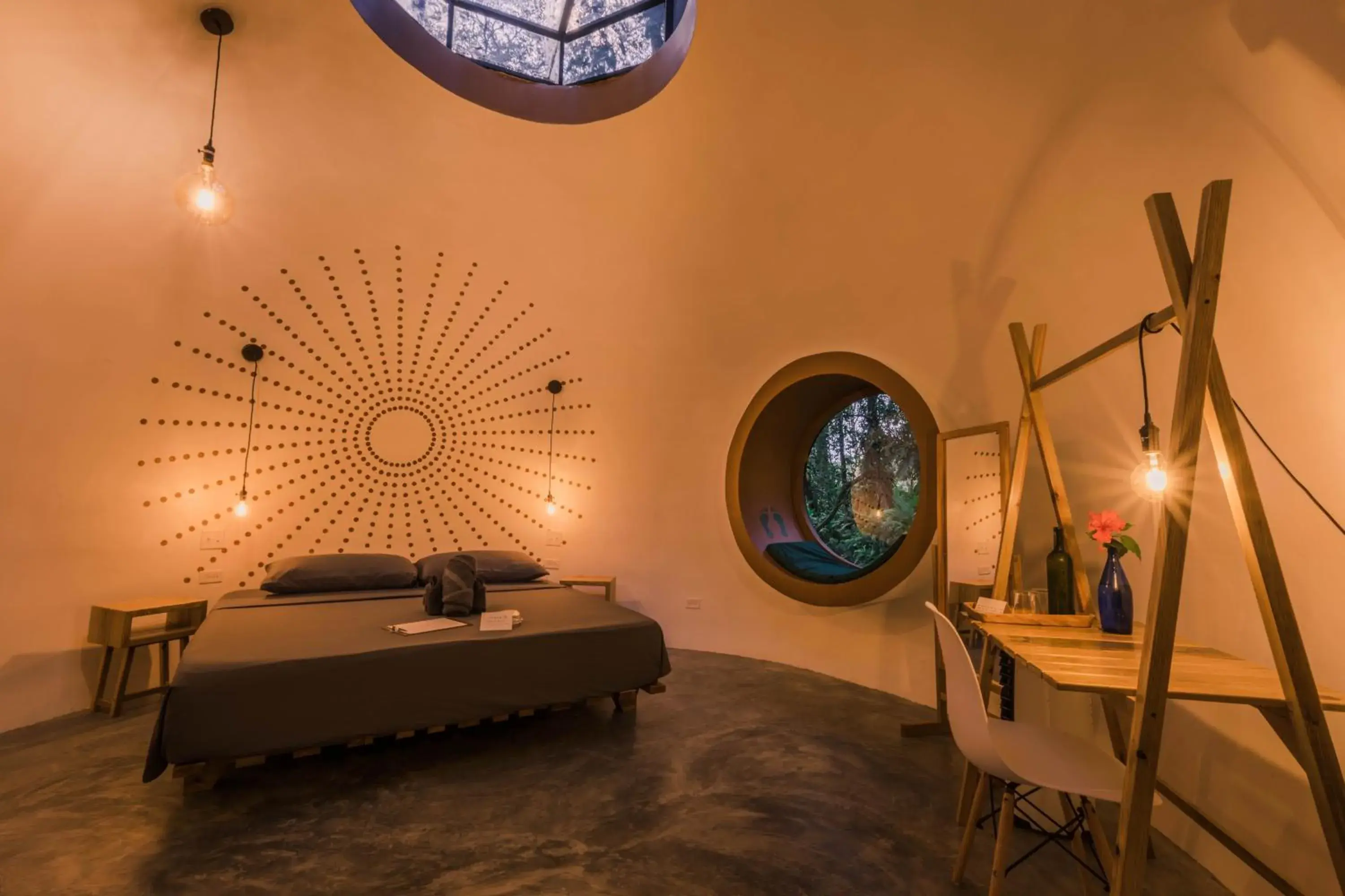 Deluxe King Room in Nowhere Deluxe King Room in Nowhere