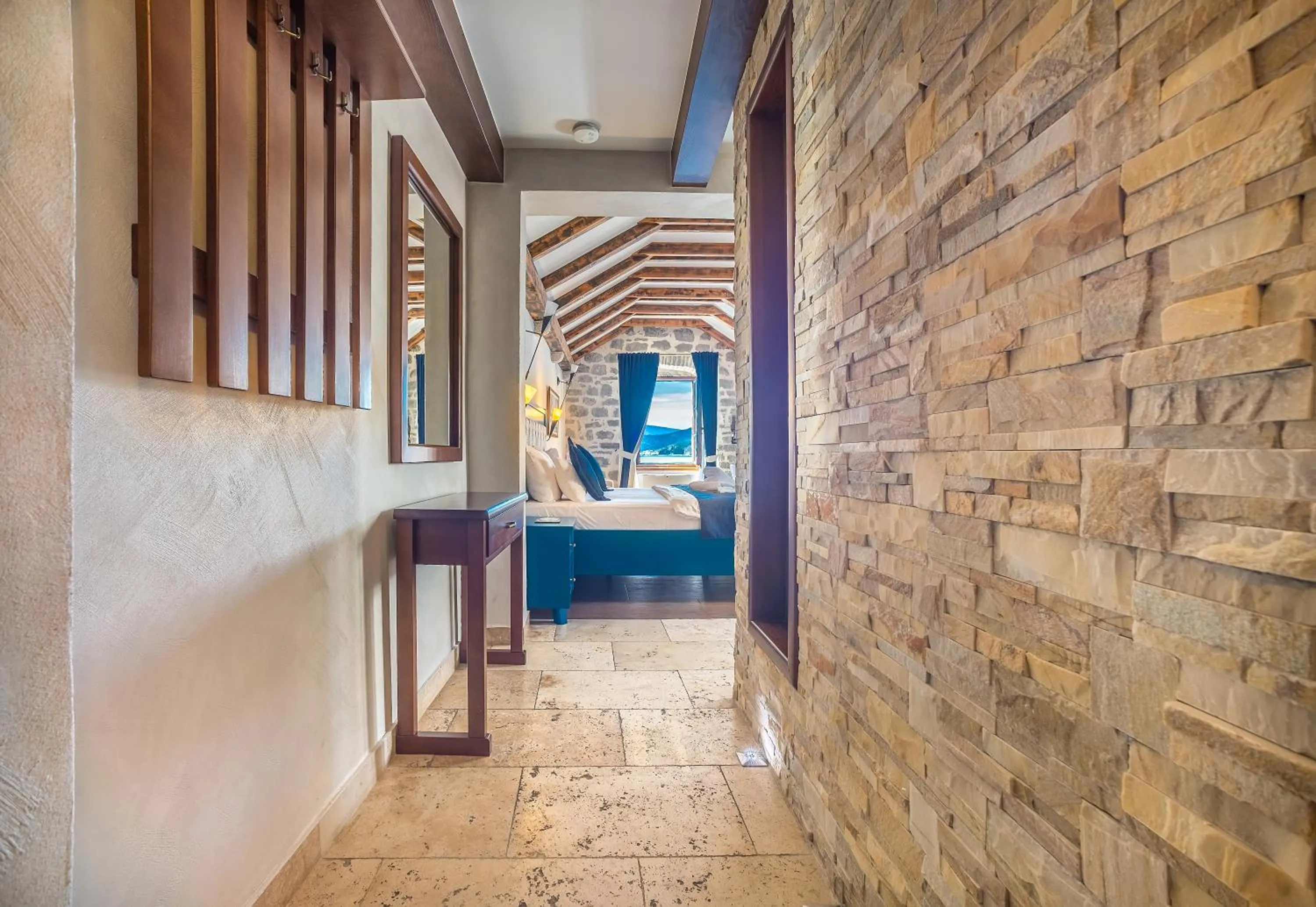 Bed in Conte Hotel & Restaurant