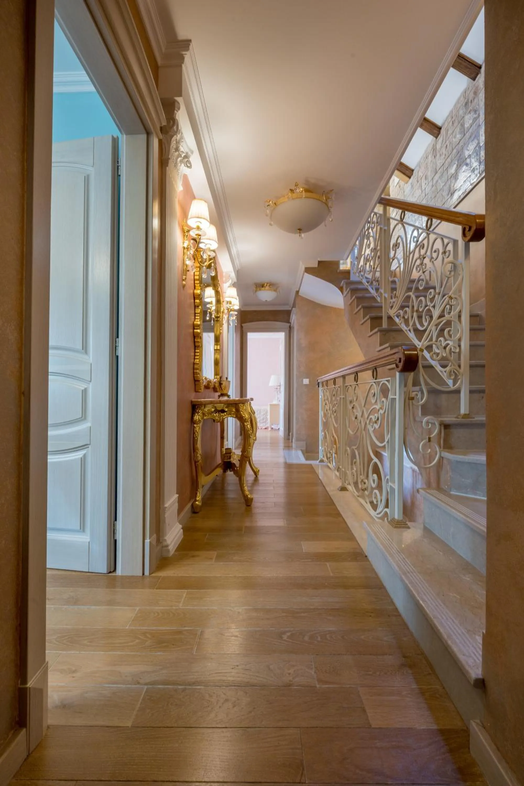 Conte Hotel & Restaurant