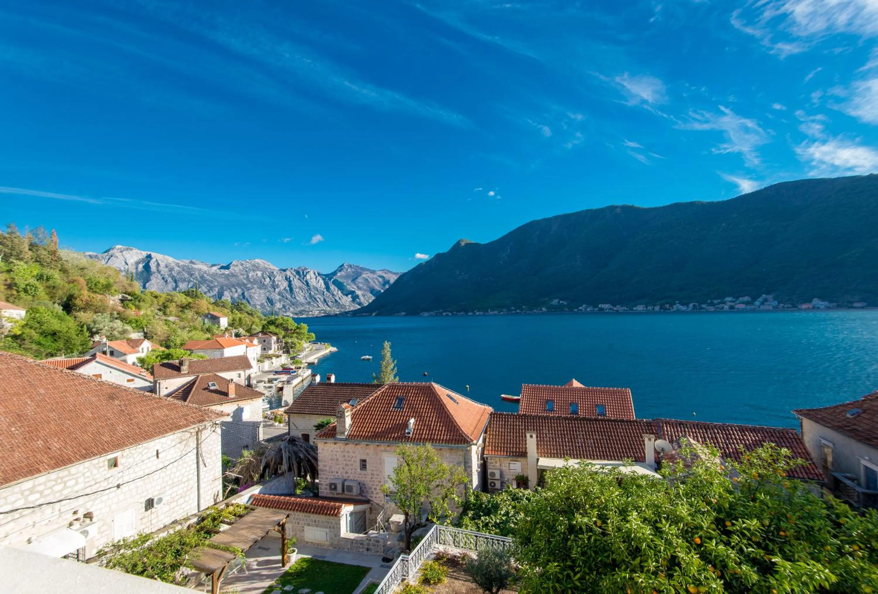 Conte Hotel & Restaurant